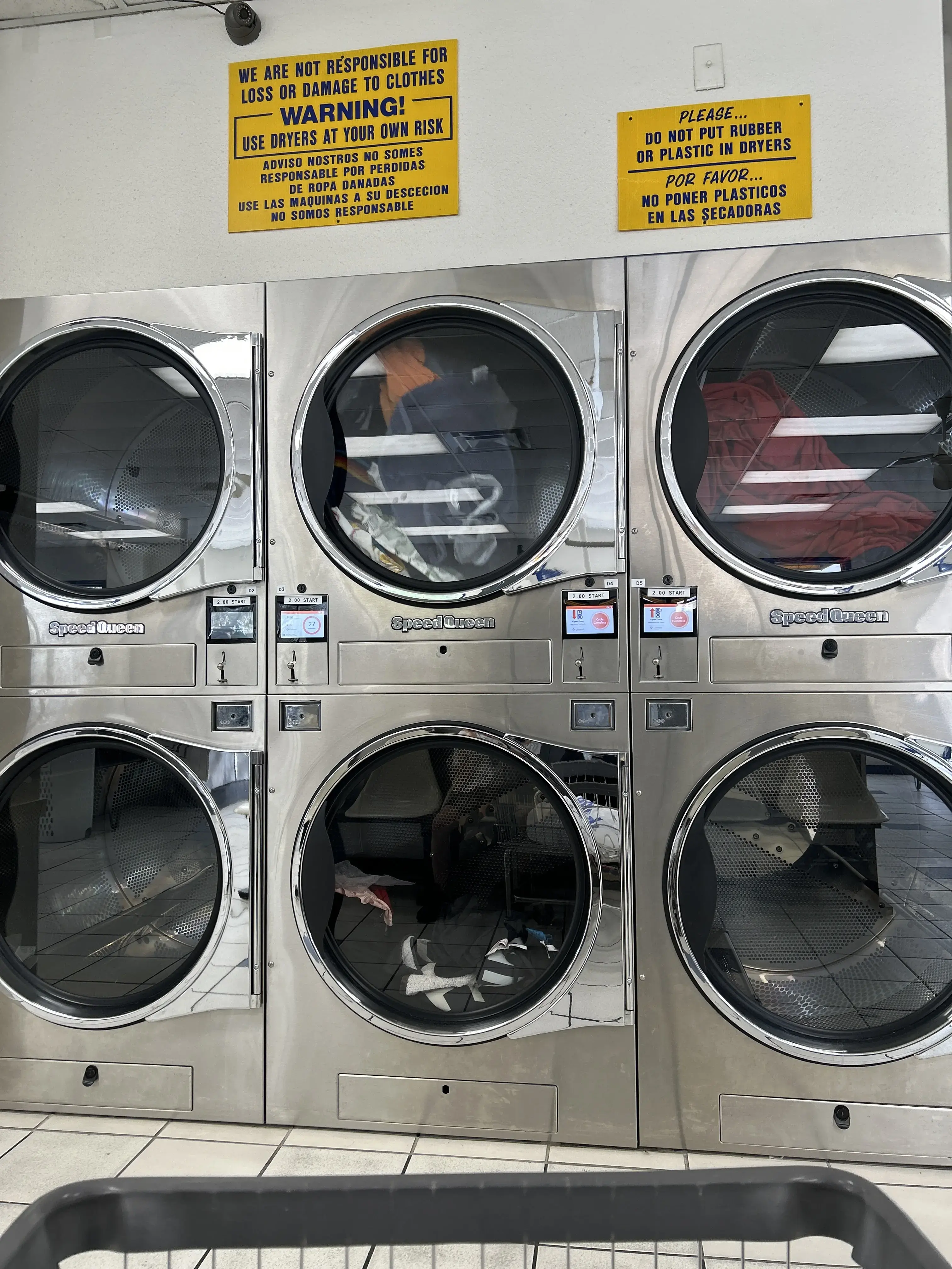 Wash-It-Kwik Super Laundry Center - Image 4