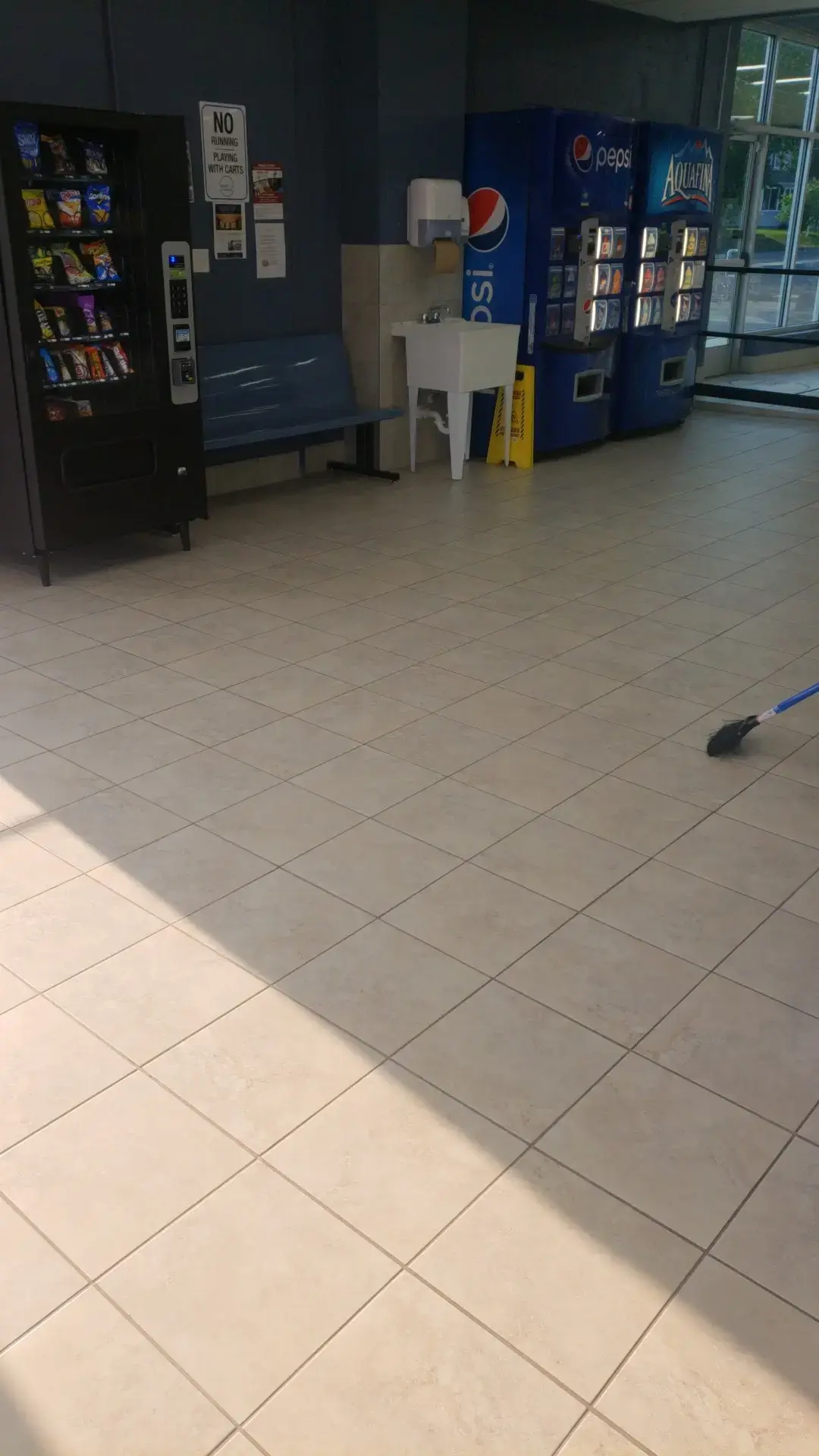 Wash It Laundromat - Image 5