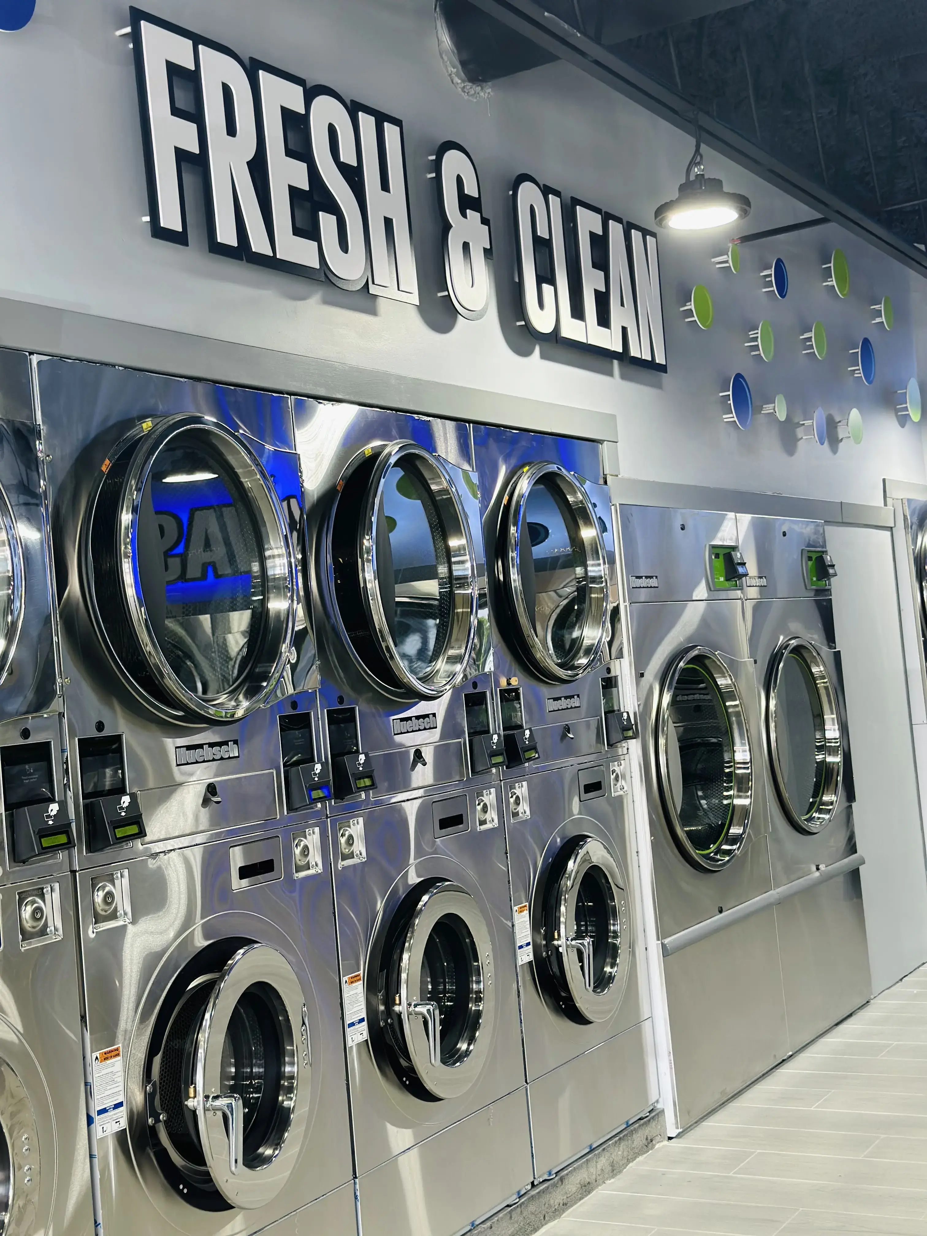 WASH IT WESTHEIMER WASHATERIA (Lavandería) - Image 14