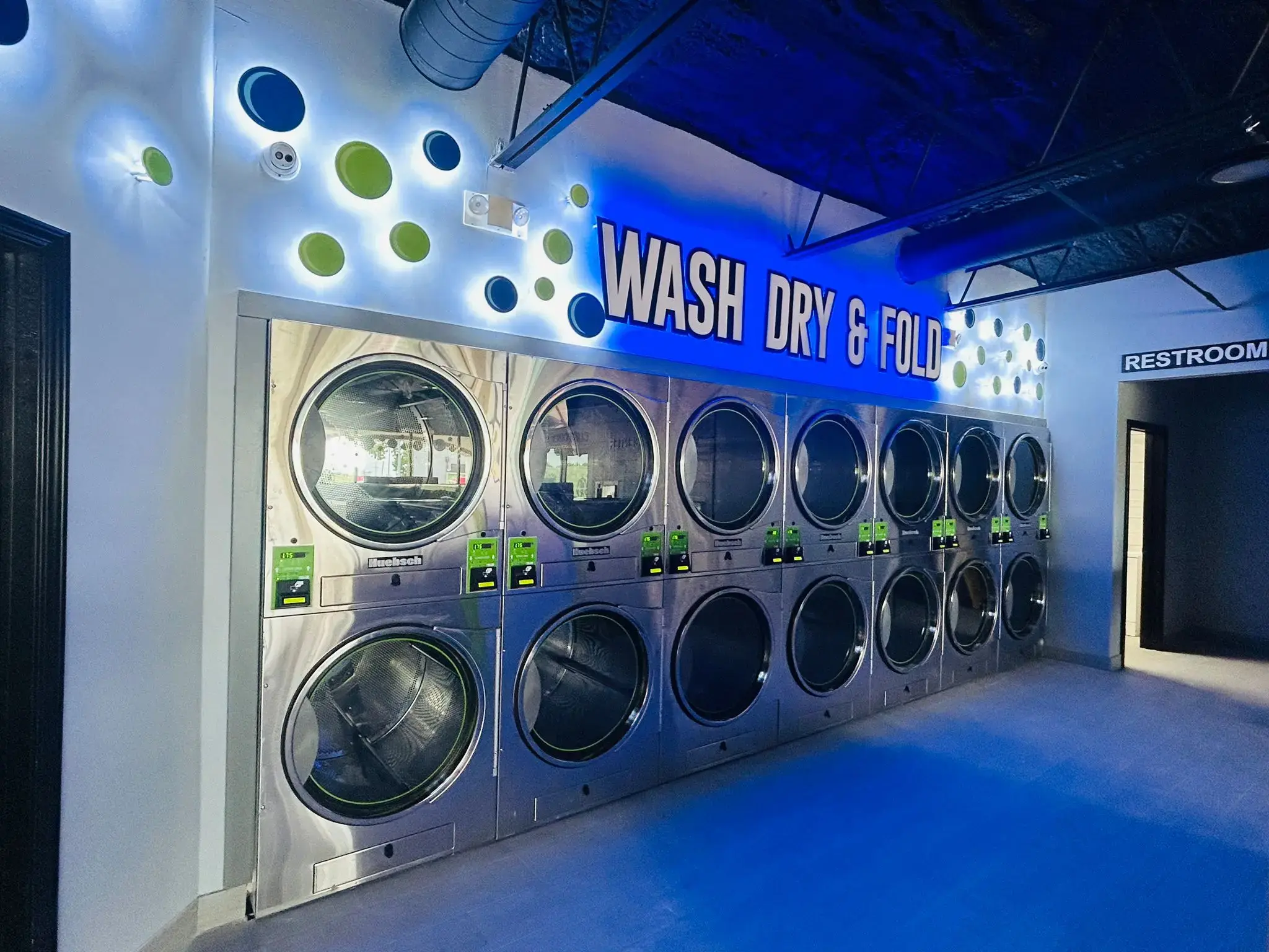 WASH IT WESTHEIMER WASHATERIA (Lavandería) thumbnail 7