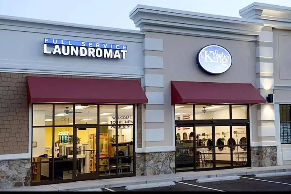 Wash King Laundromat and Laundry Service thumbnail 2