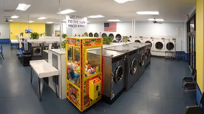 Wash King Laundromat and Laundry Service thumbnail 8
