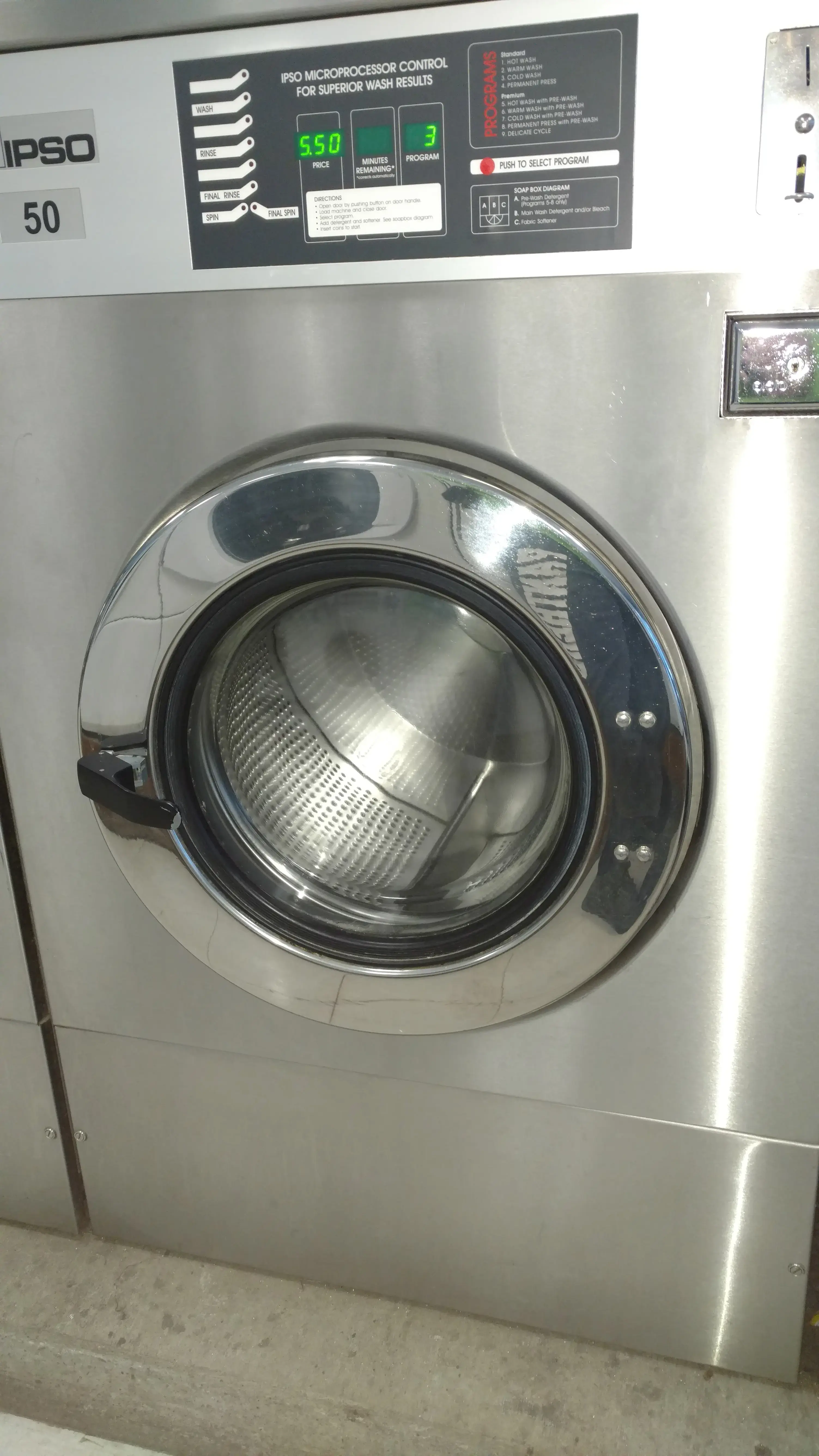 Wash King Laundry thumbnail 7