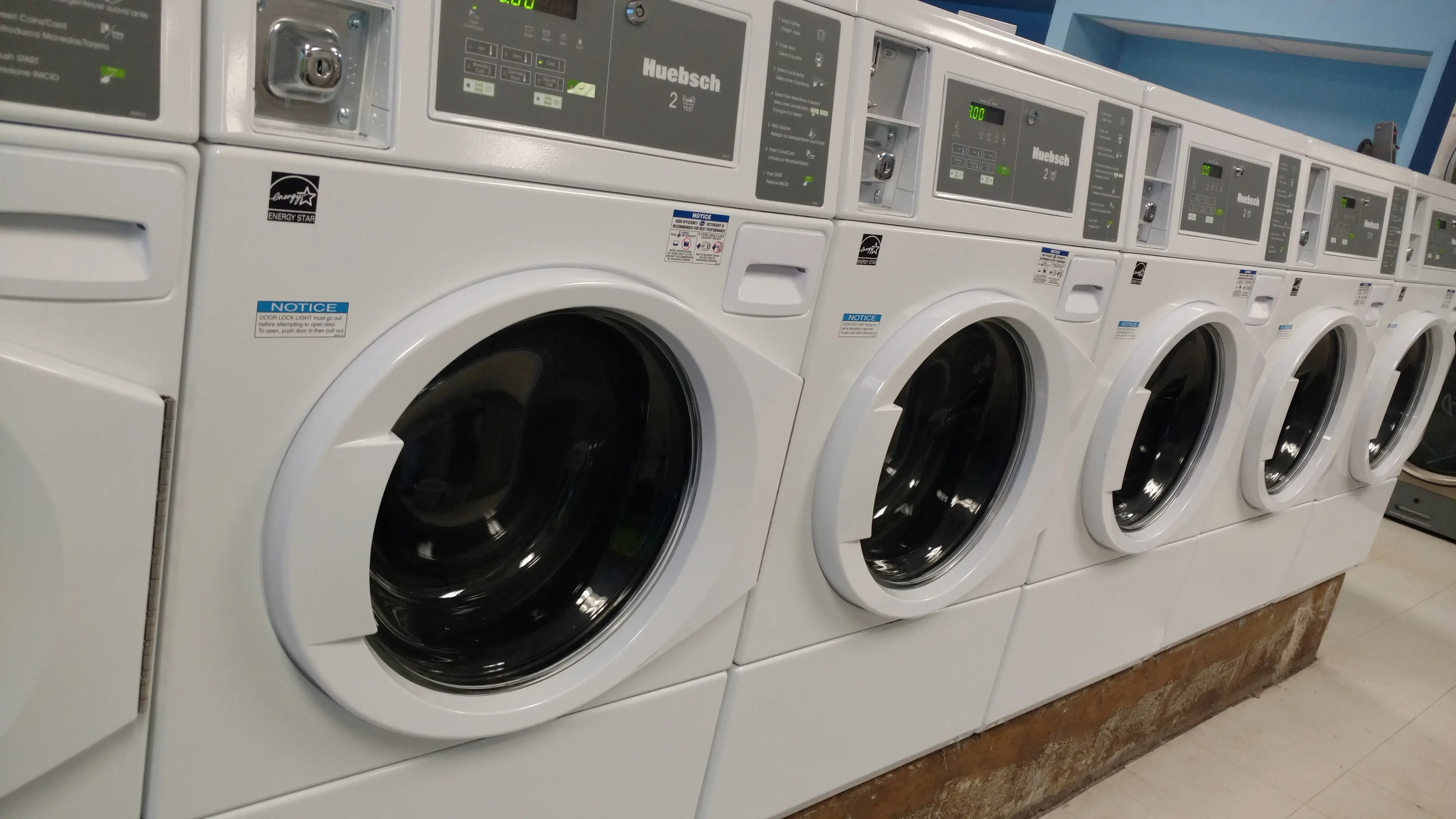 Wash King Laundry - Image 4