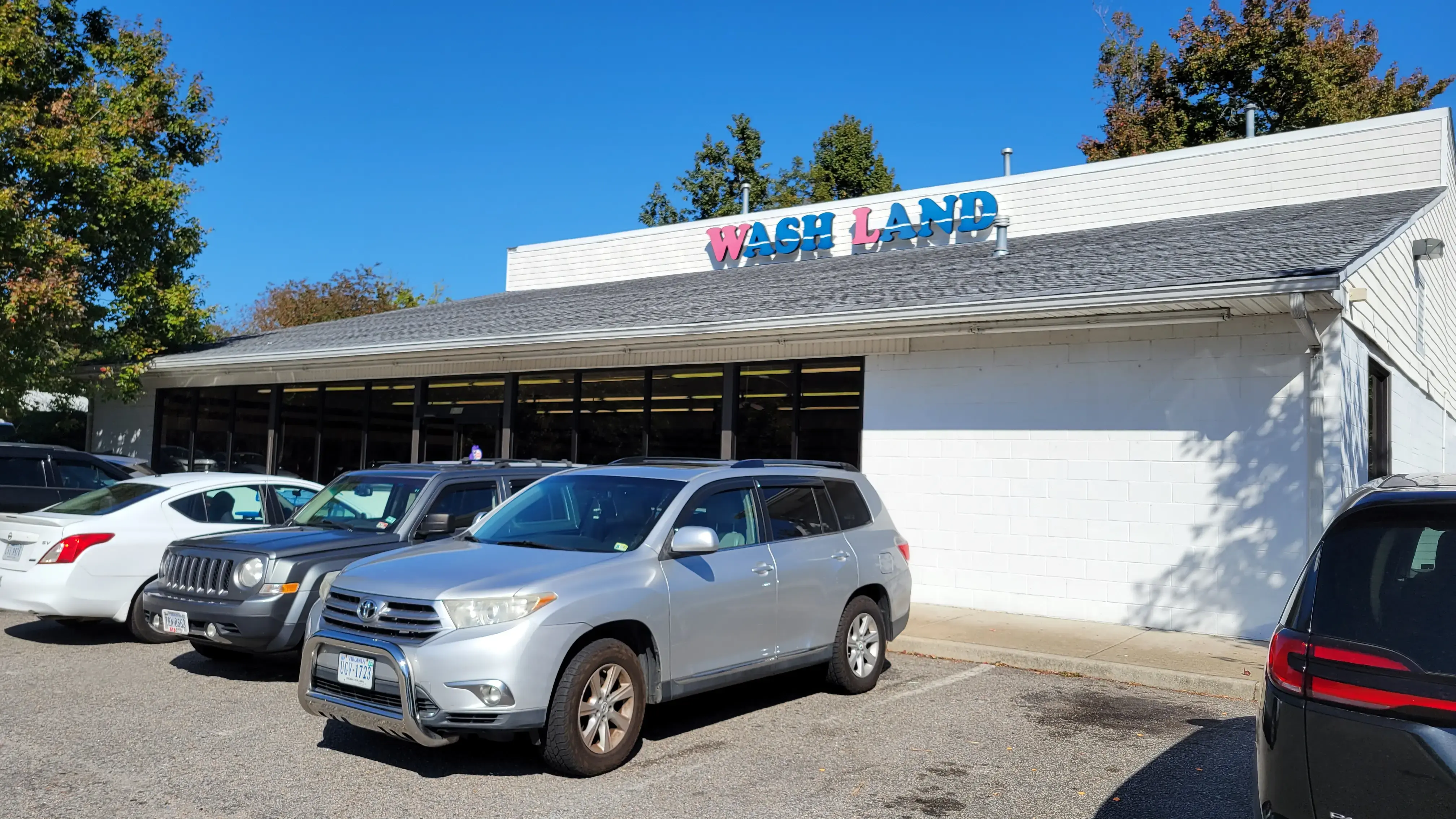 Wash Land - Norview thumbnail 5