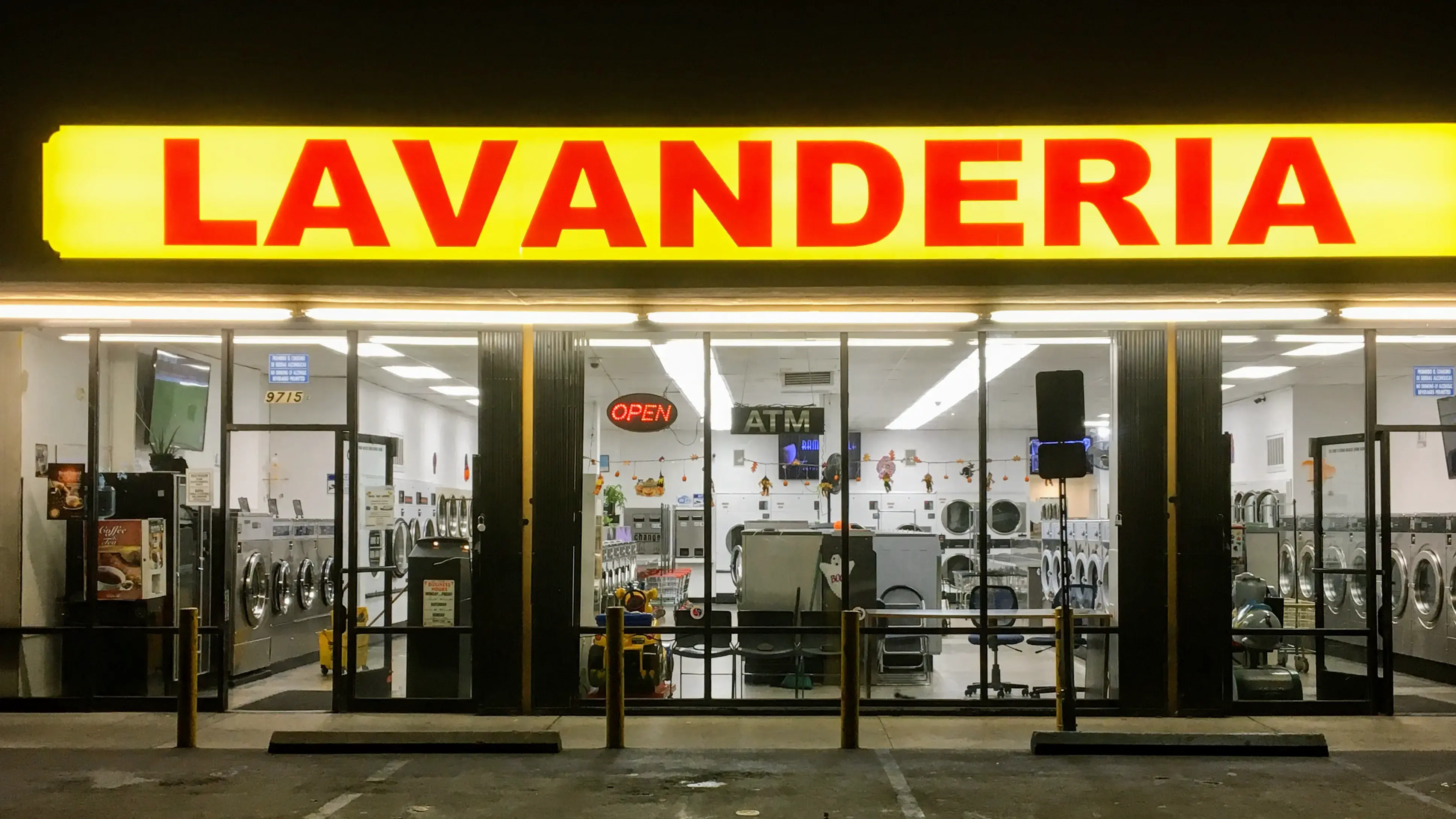 Wash Me LA-Lavanderia - Image 1