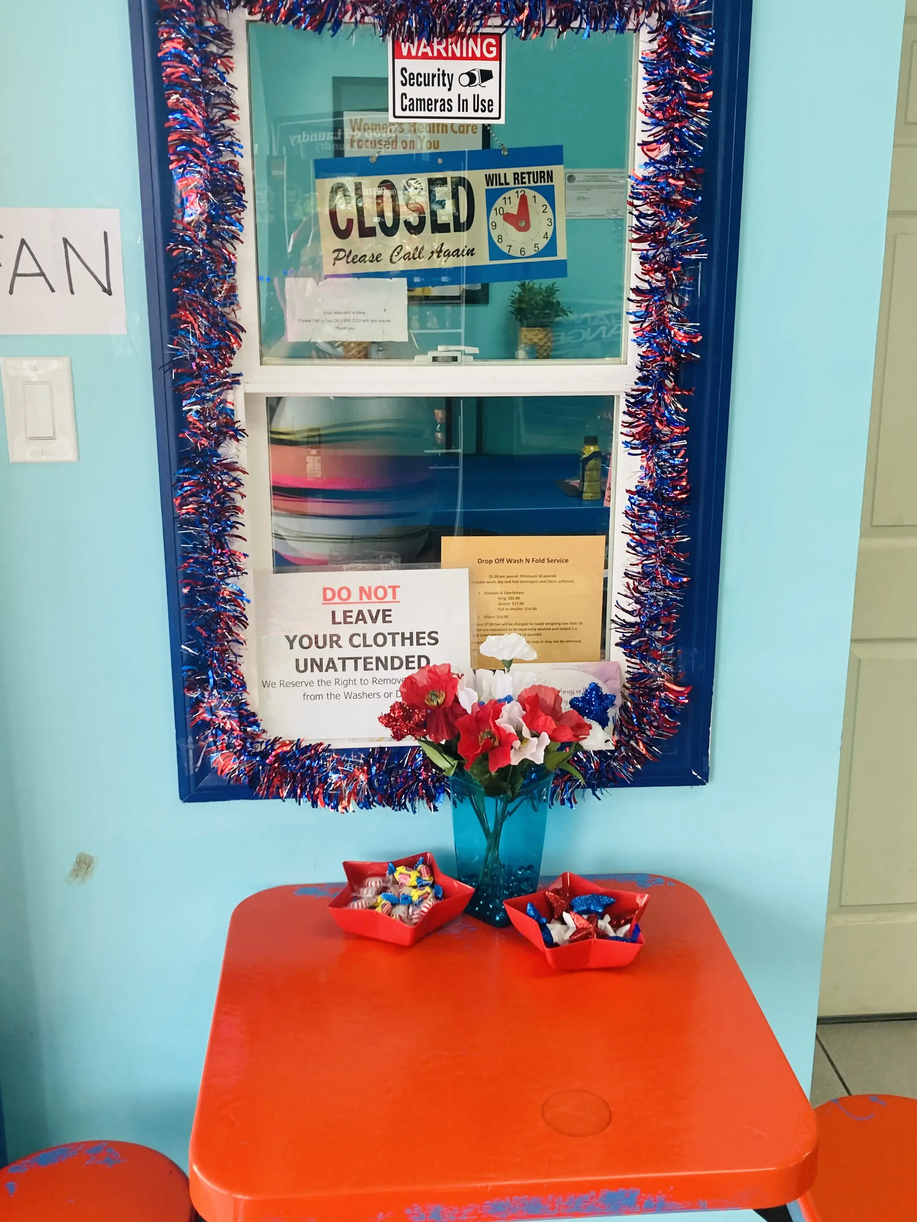 Wash 'N Dry Laundromat - Image 18
