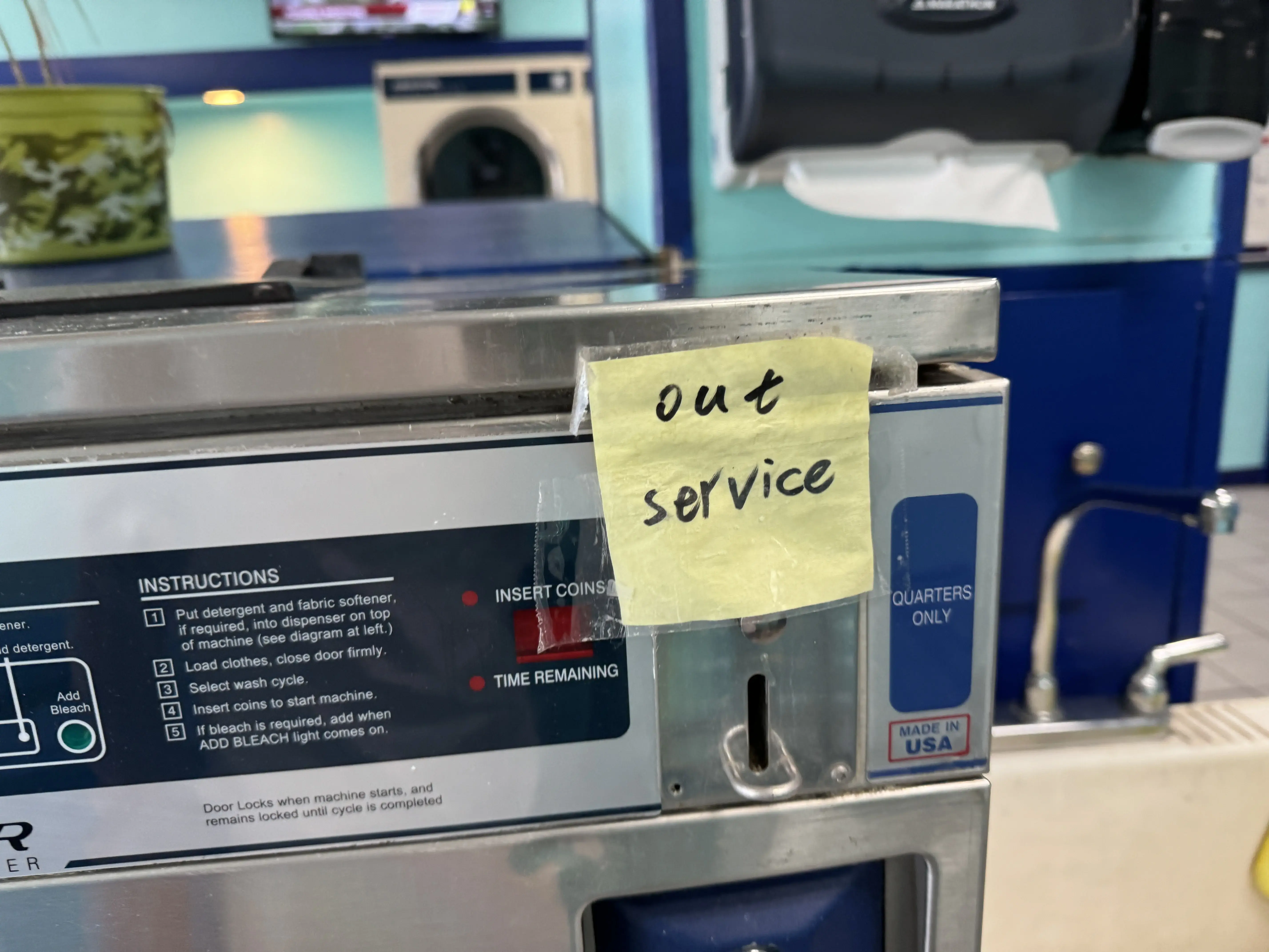 Wash 'N Dry Laundromat - Image 11