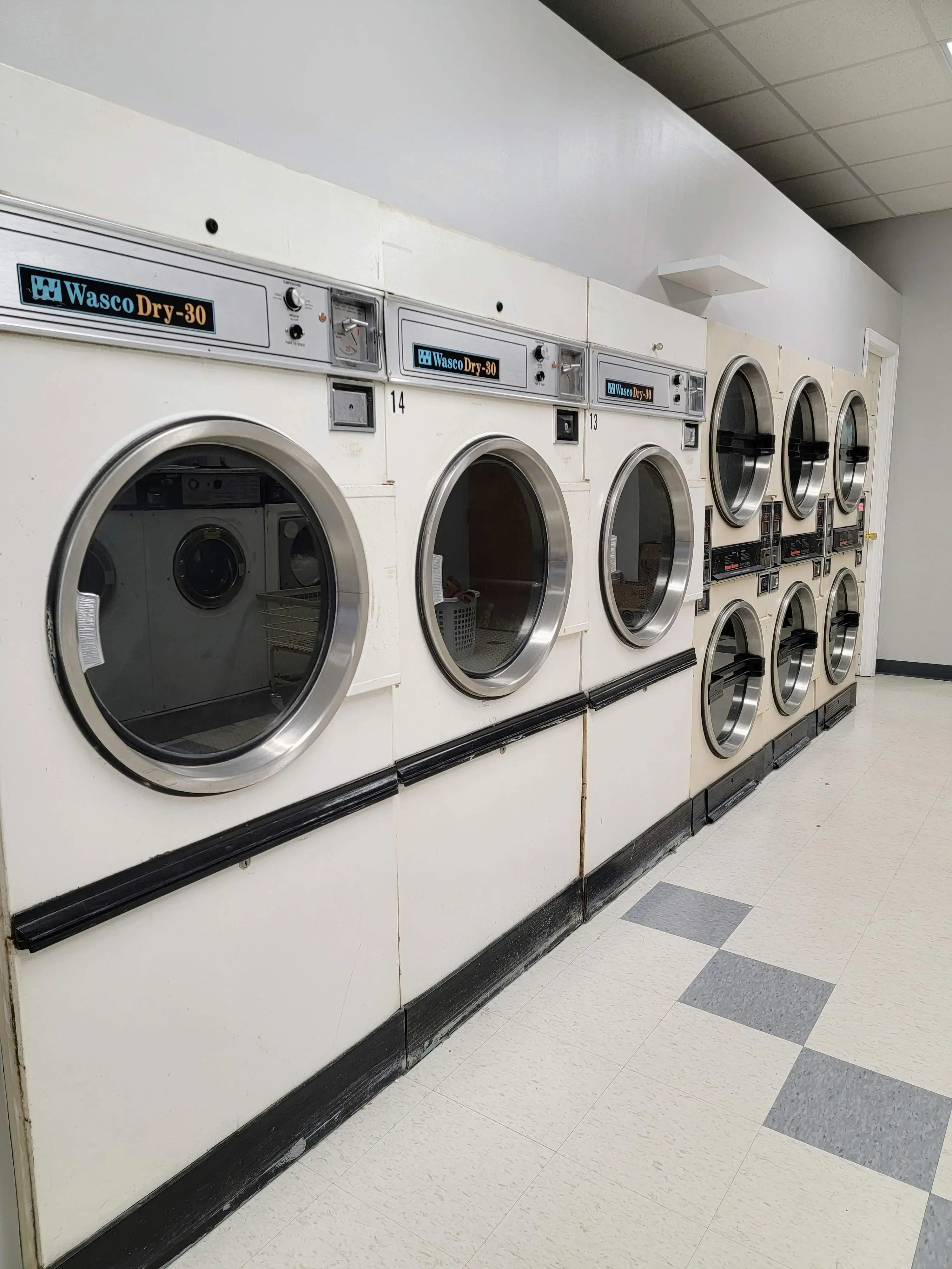 Wash N' Dry - Image 4