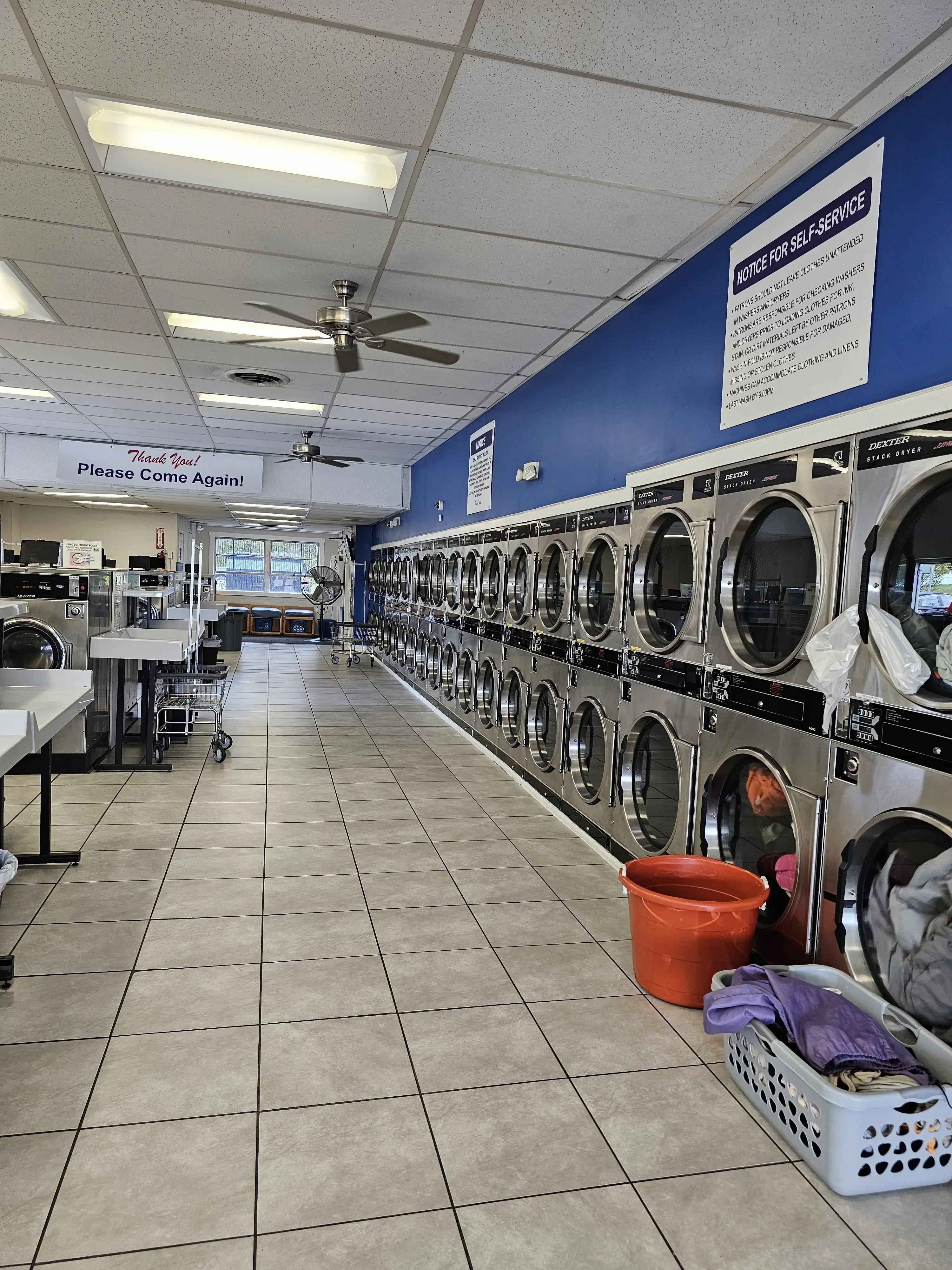 Wash-N-Fold Express - Image 1
