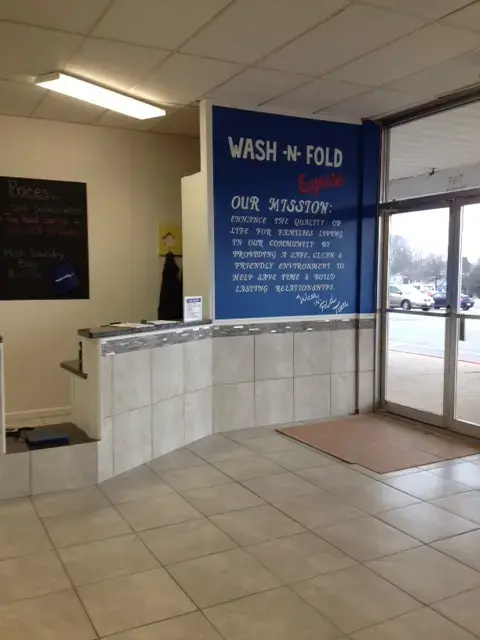 Wash-N-Fold Express - Image 4