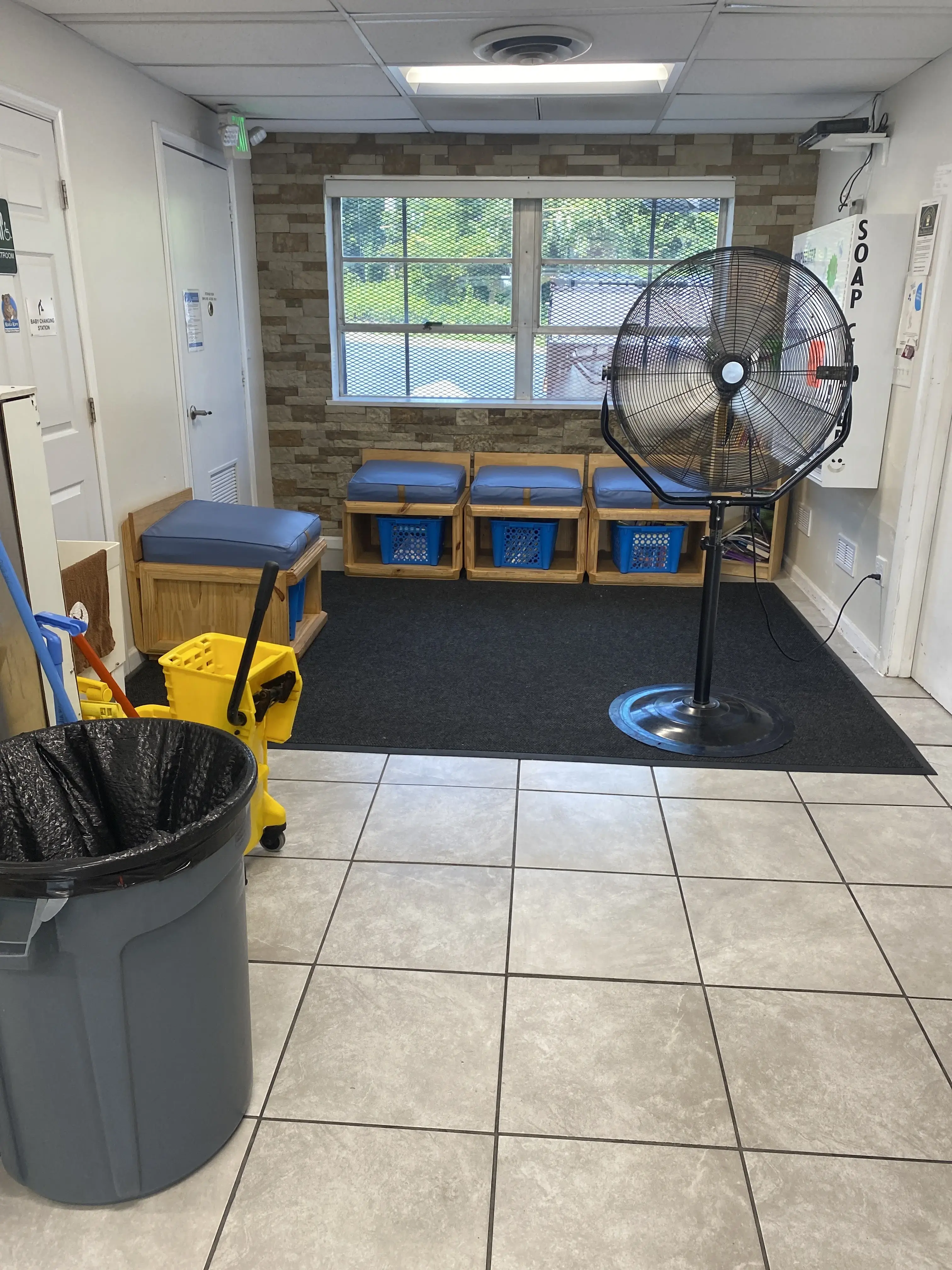Wash-N-Fold Express - Image 6