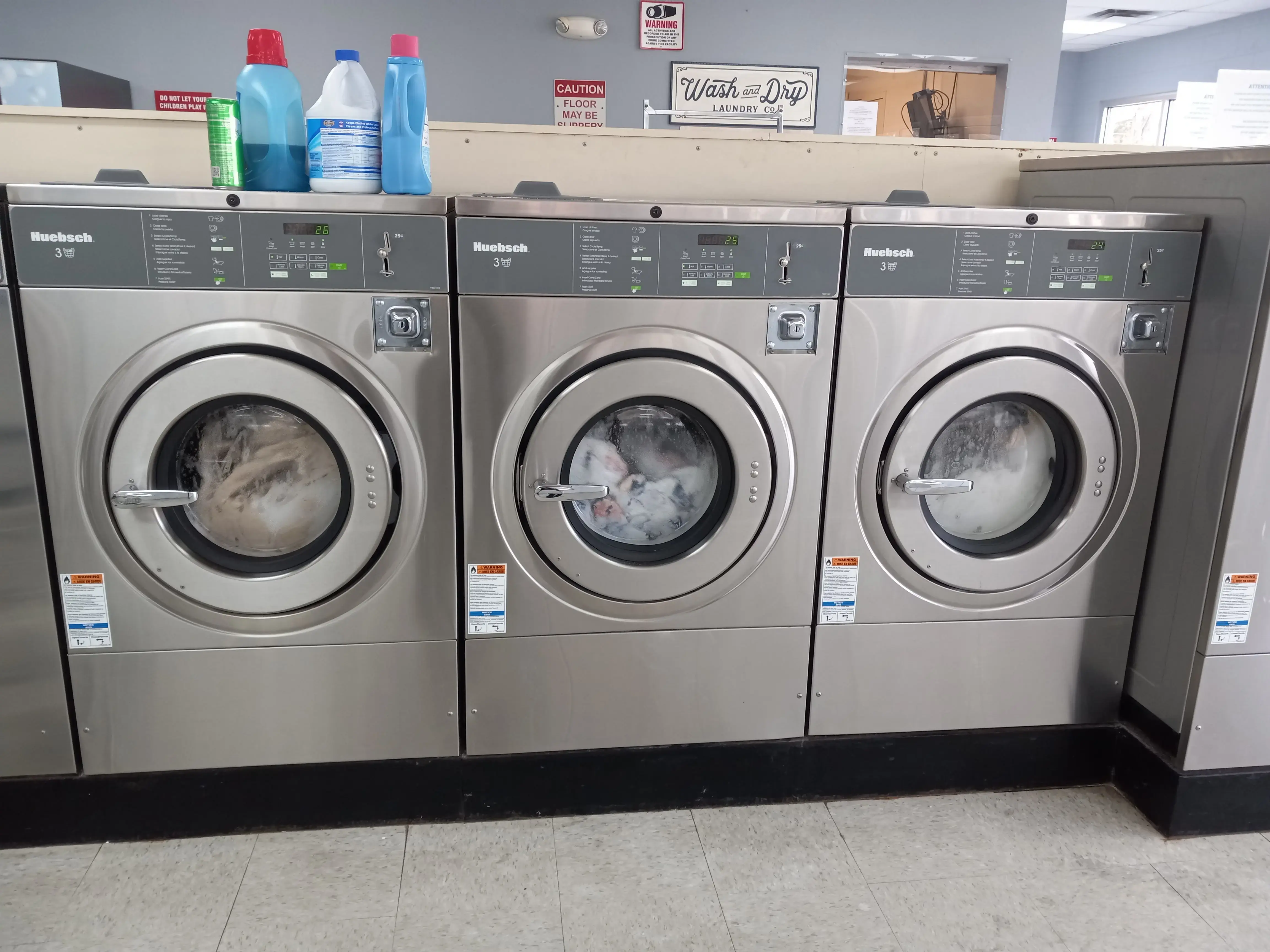 Wash-N-Go Coin Laundry thumbnail 2