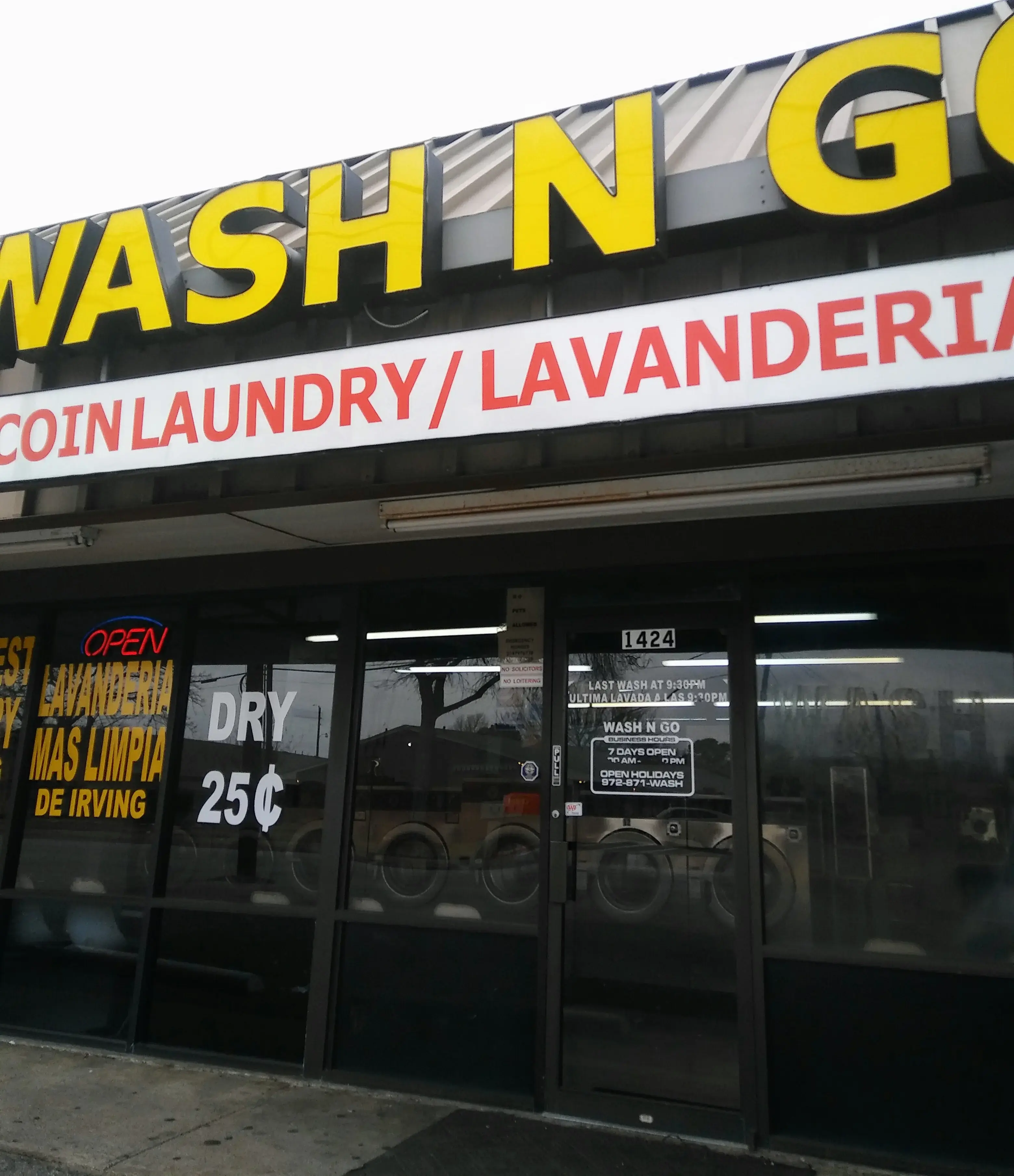 Wash N Go Coin Laundry thumbnail 4