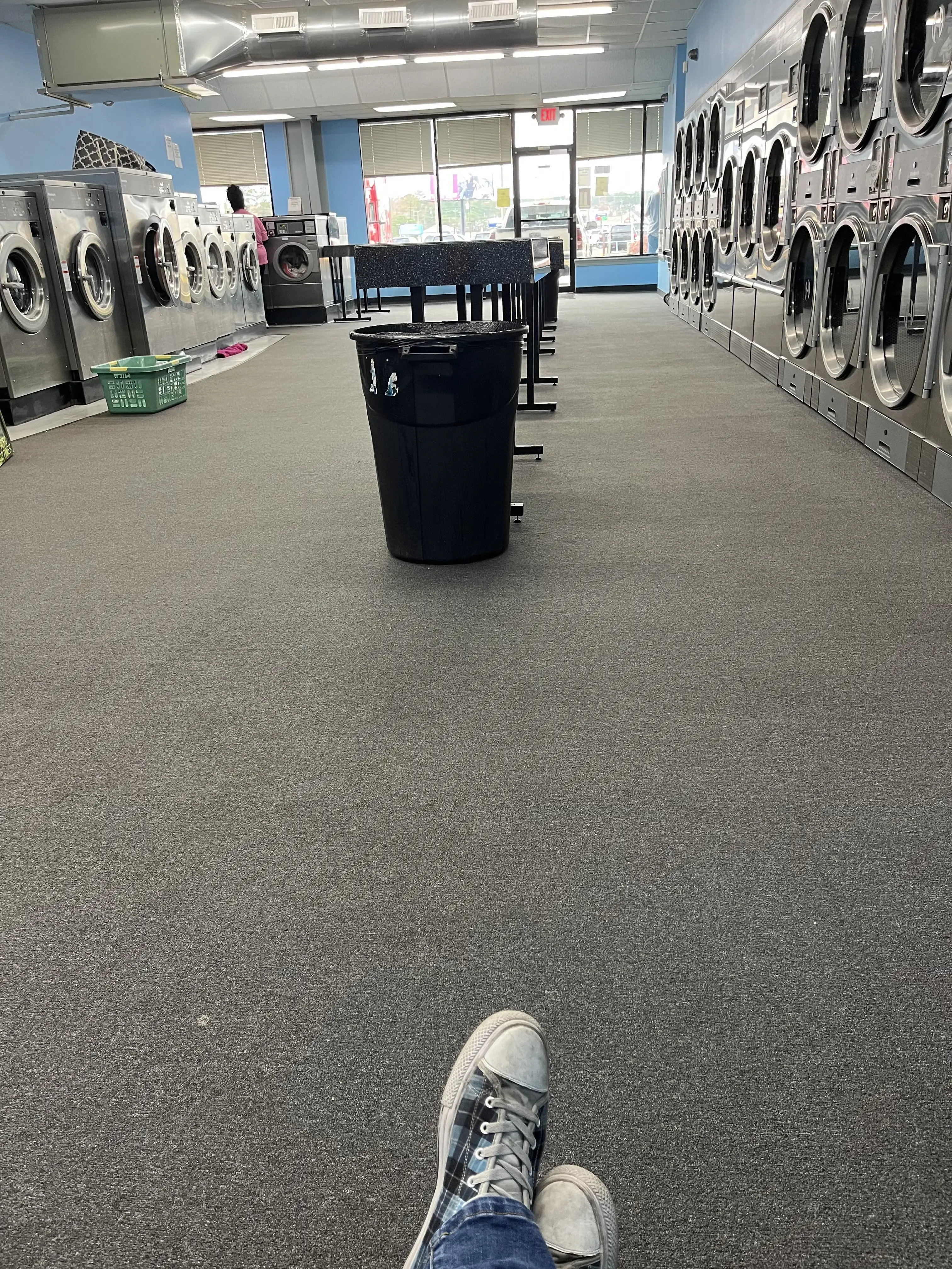 Wash N Go Coin Laundry thumbnail 7