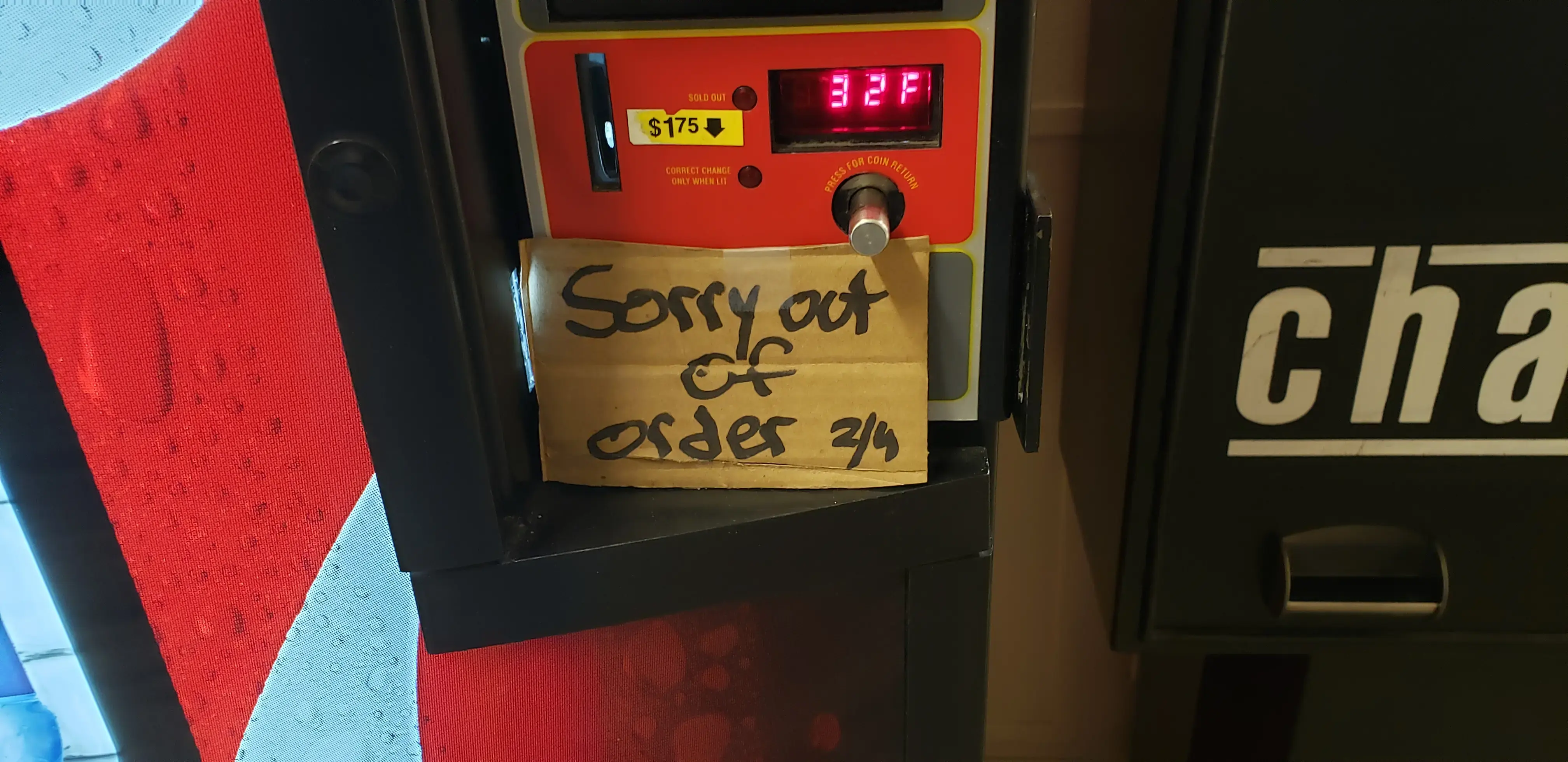 Wash-N-Go Coin Operated Laundromat thumbnail 19