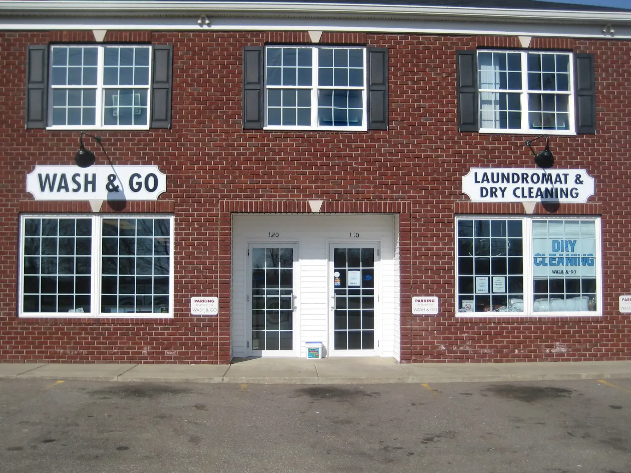 Wash N Go Laundromat location