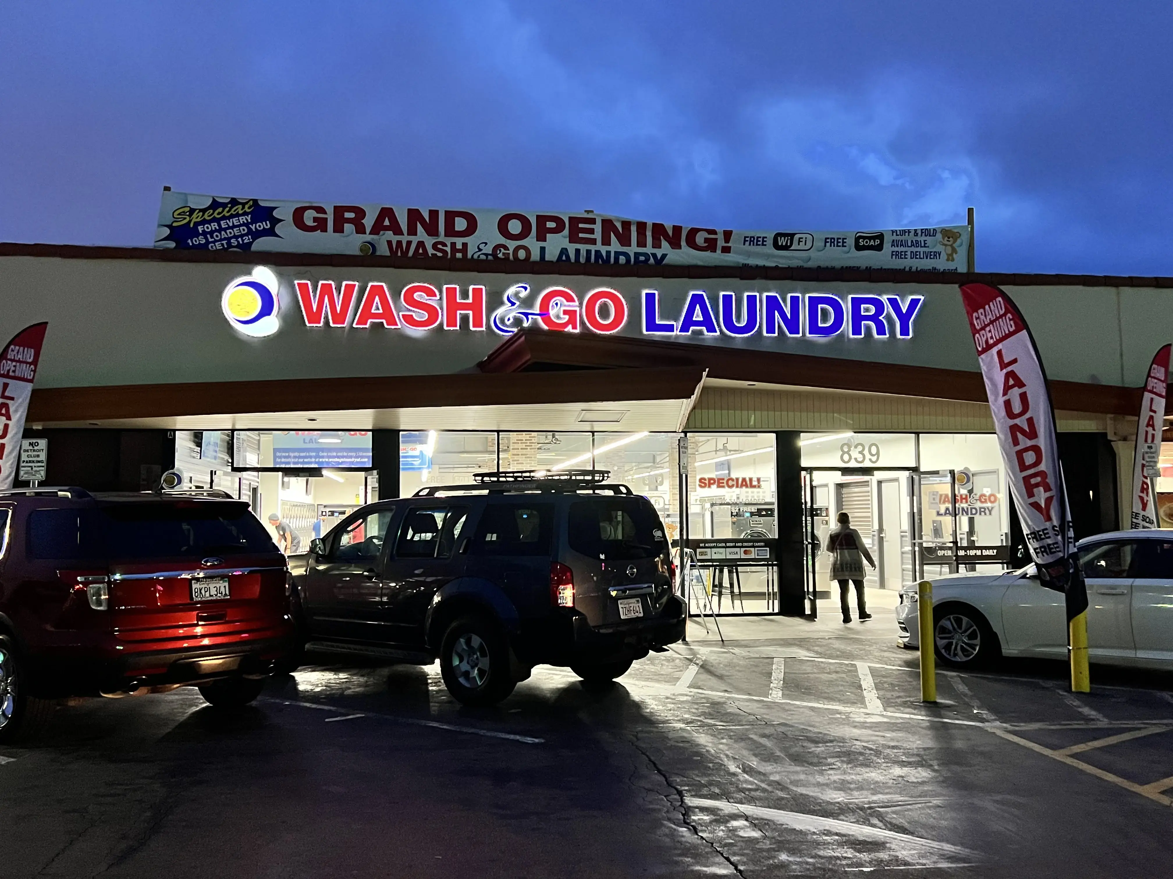 Wash N Go Laundry - Image 9