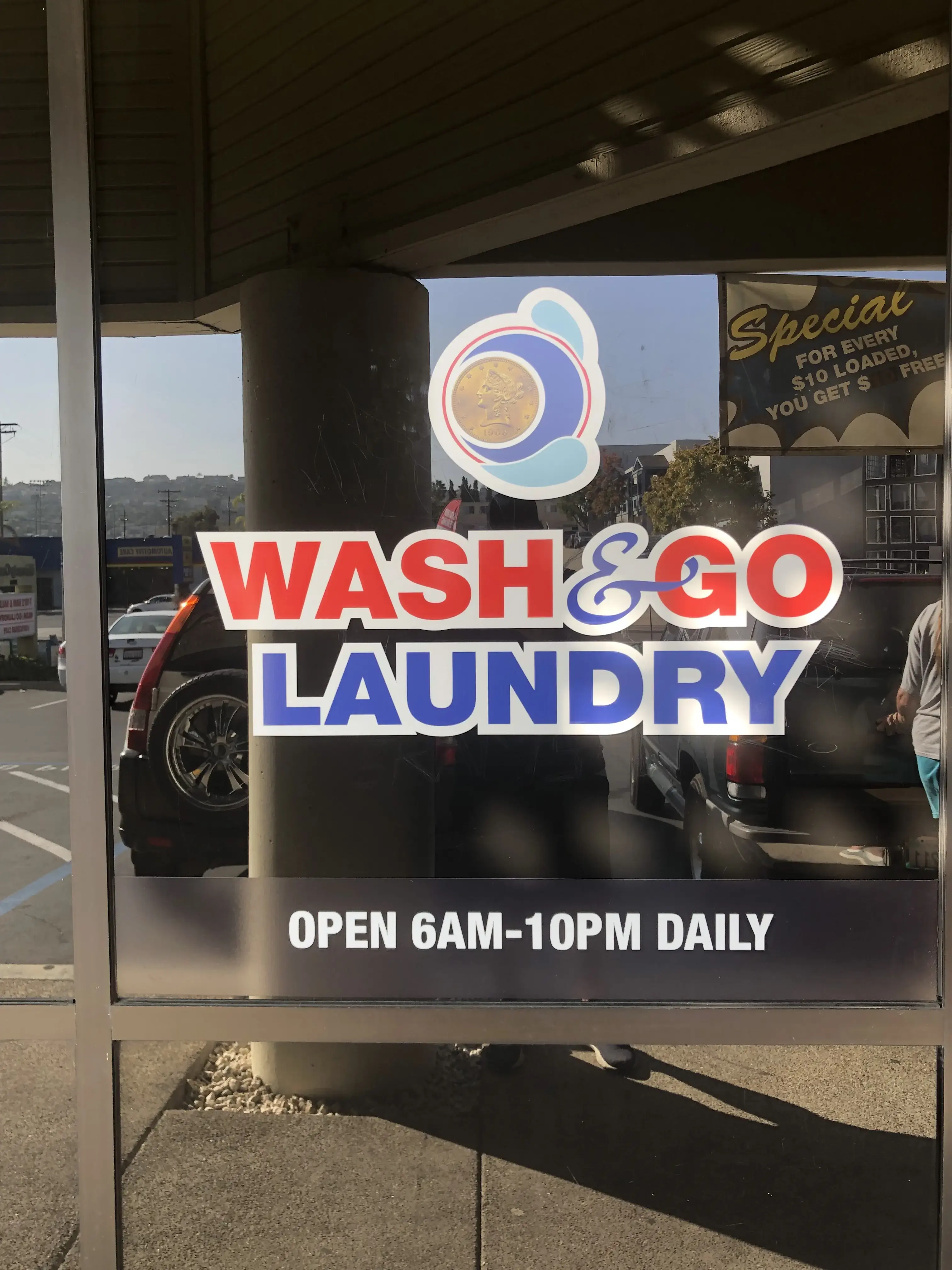 Wash N Go Laundry thumbnail 19