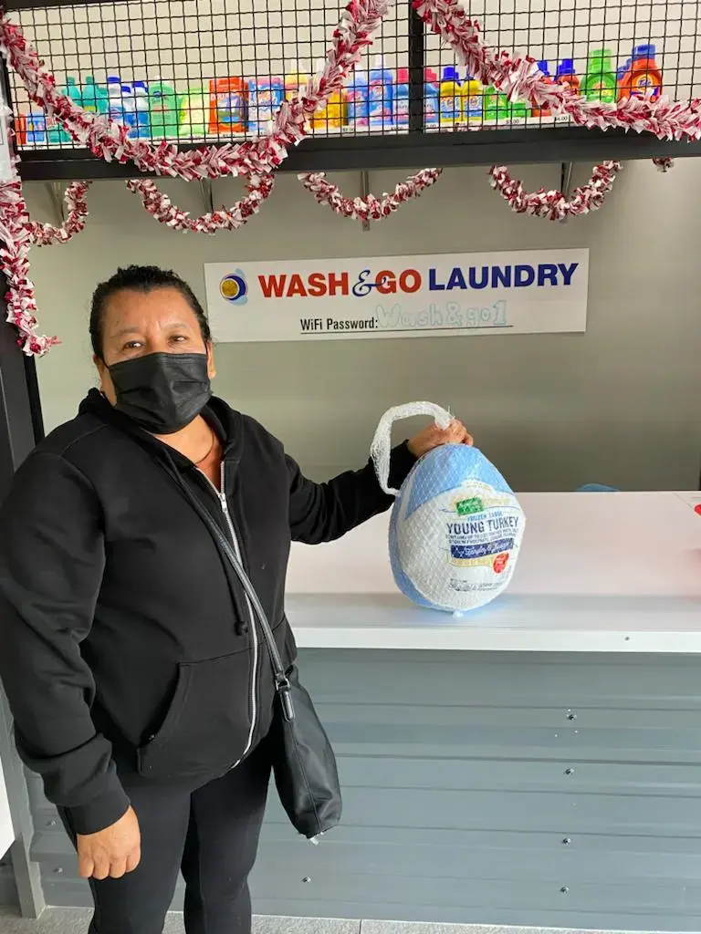 Wash N Go Laundry thumbnail 19