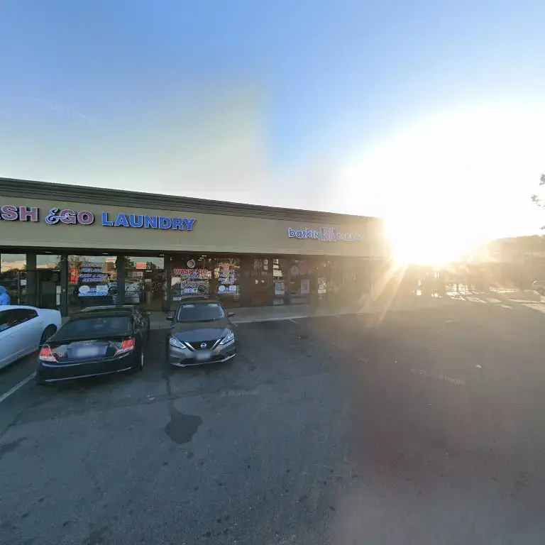 Wash N Go Laundry - Image 19