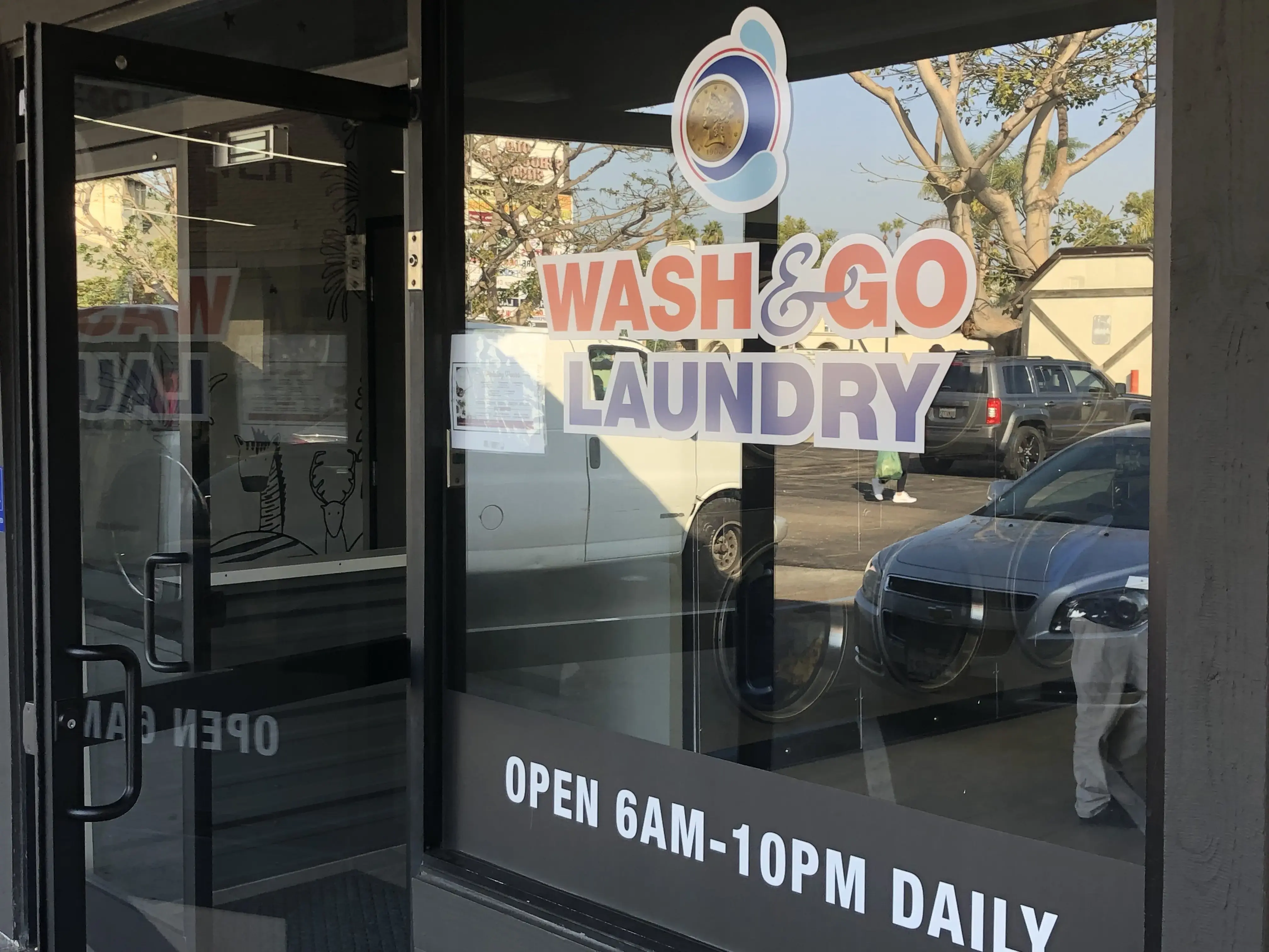 Wash N Go Laundry thumbnail 11