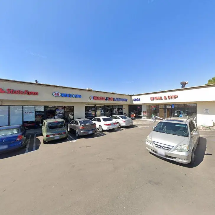 Wash N Go Laundry - Image 9