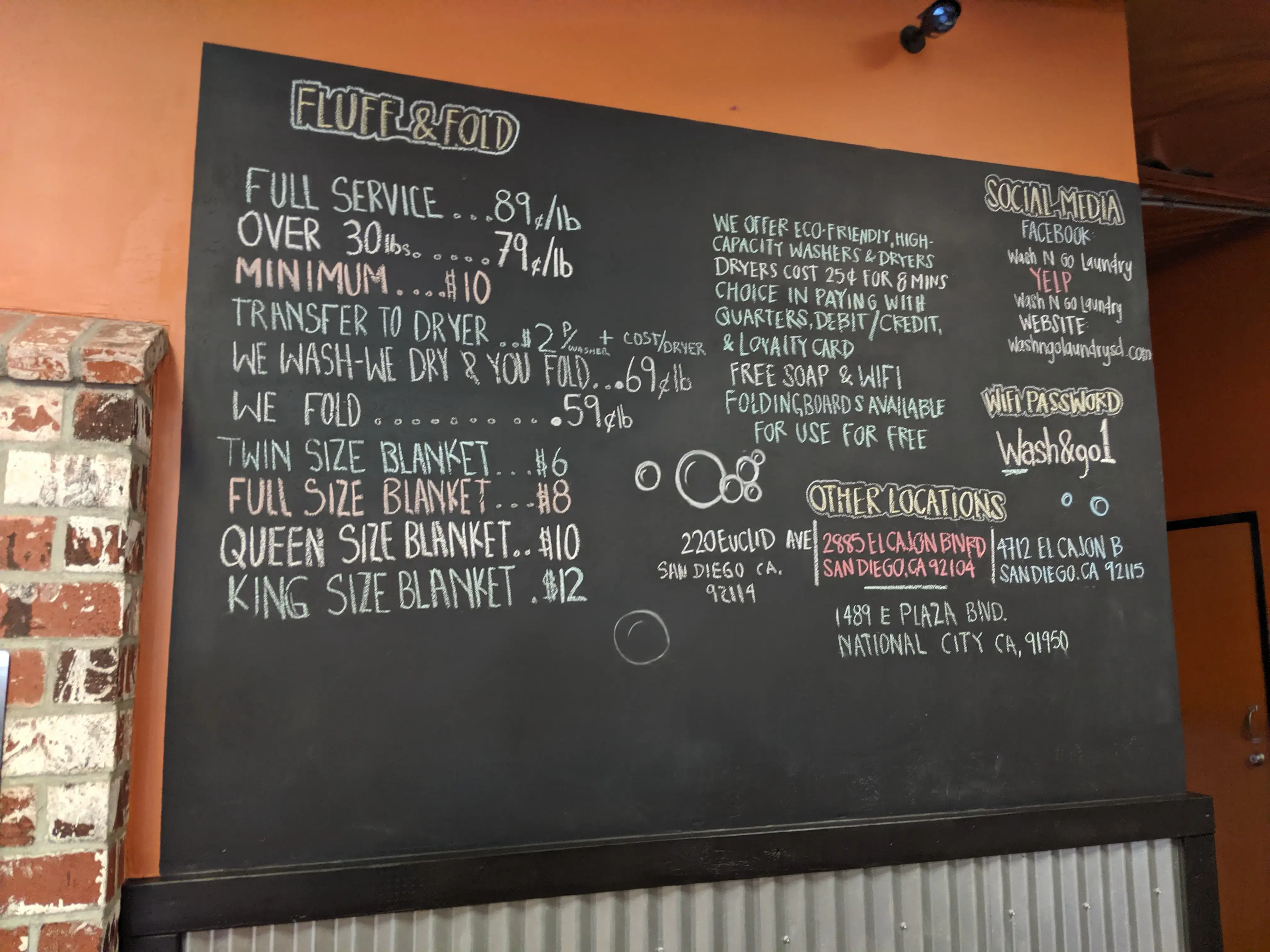 Wash N Go Laundry thumbnail 10