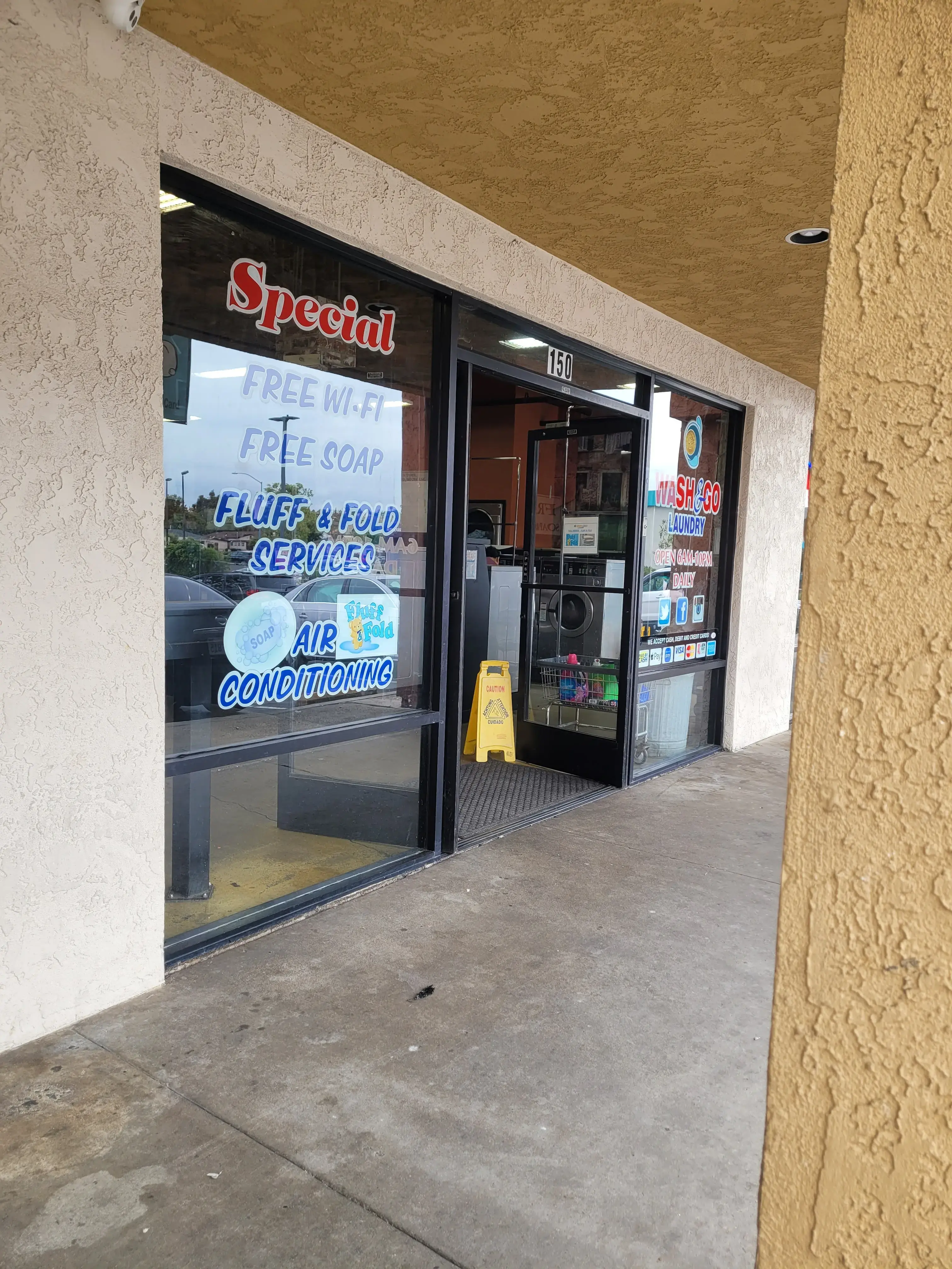 Wash N Go Laundry - Image 5
