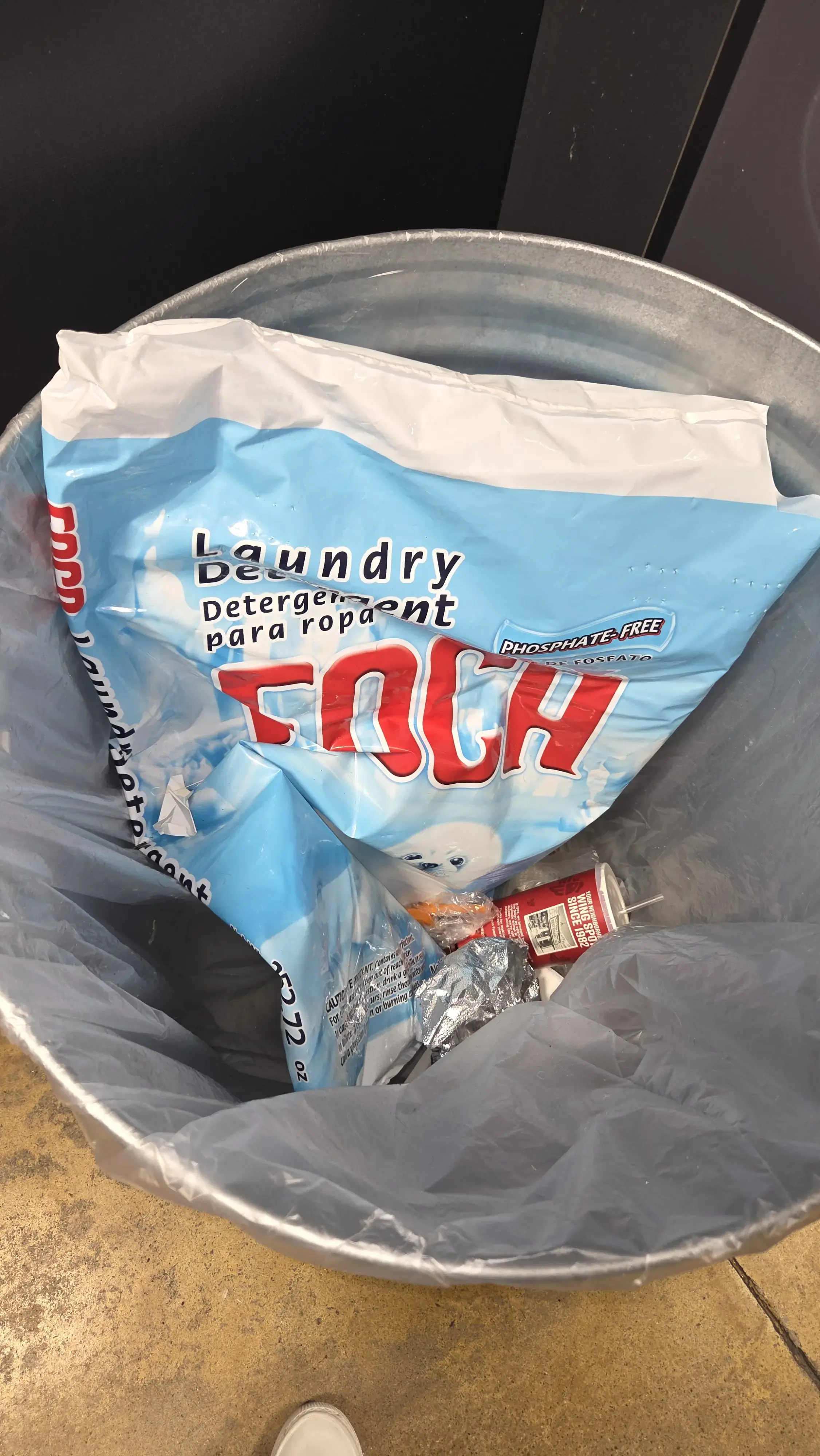 Wash N Go Laundry - Image 11