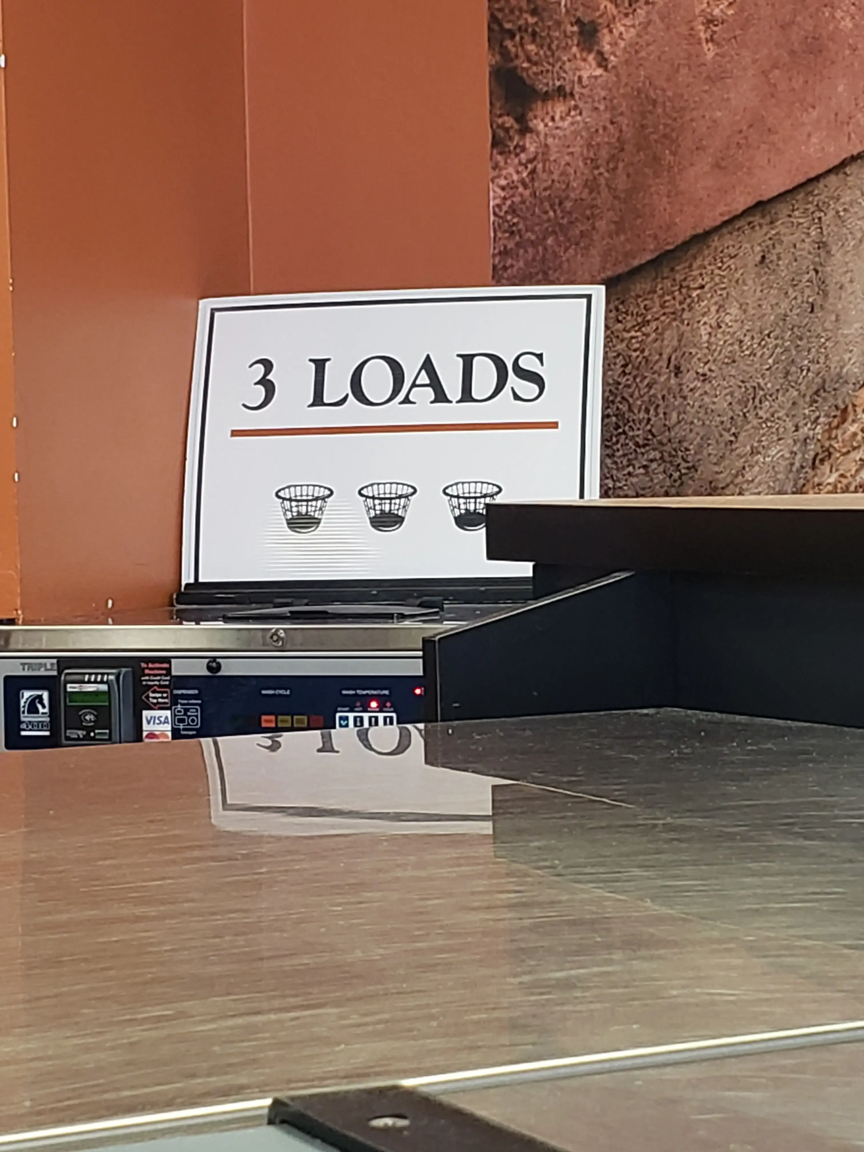 Wash N Go Laundry thumbnail 16