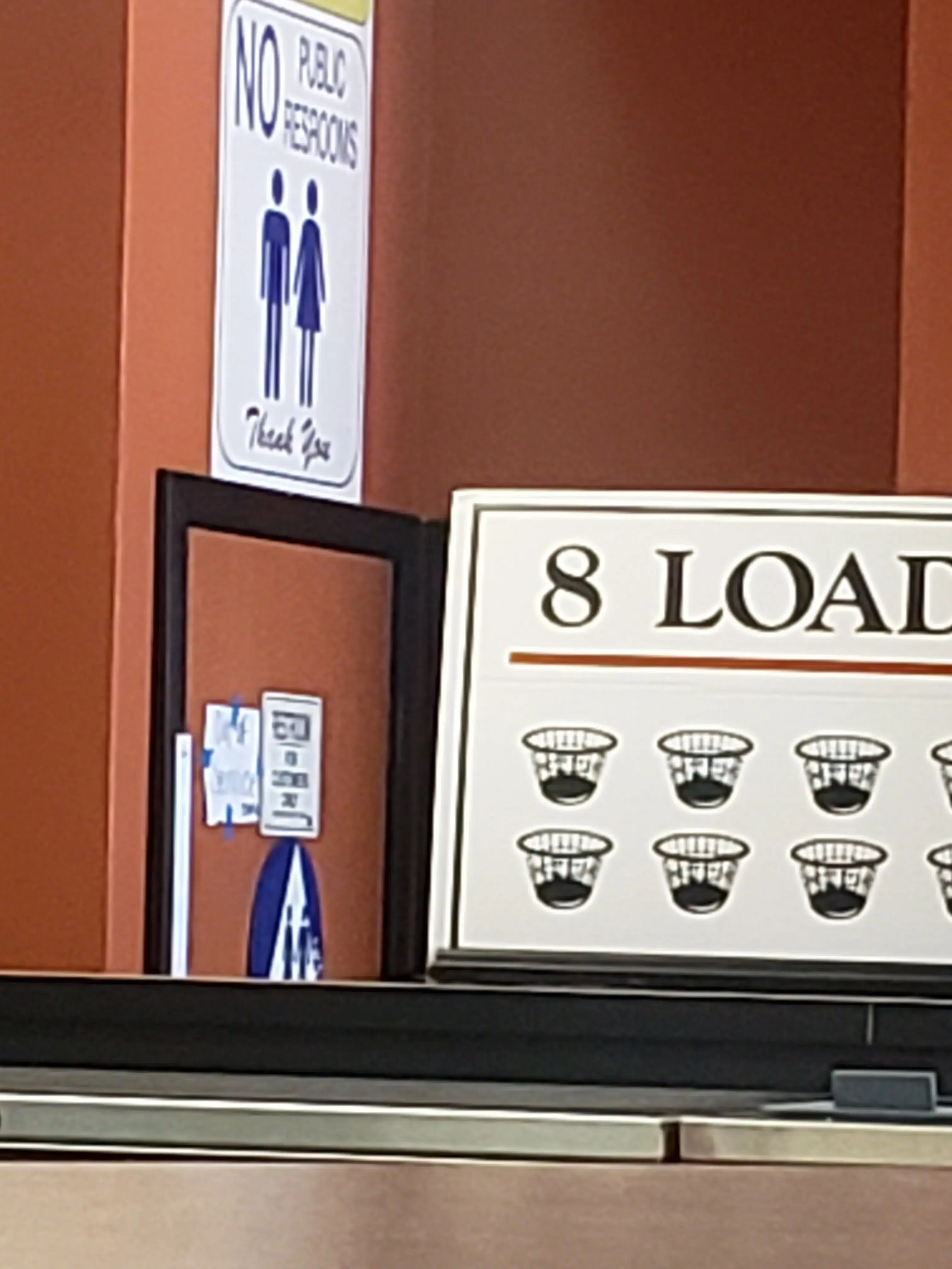 Wash N Go Laundry - Image 17