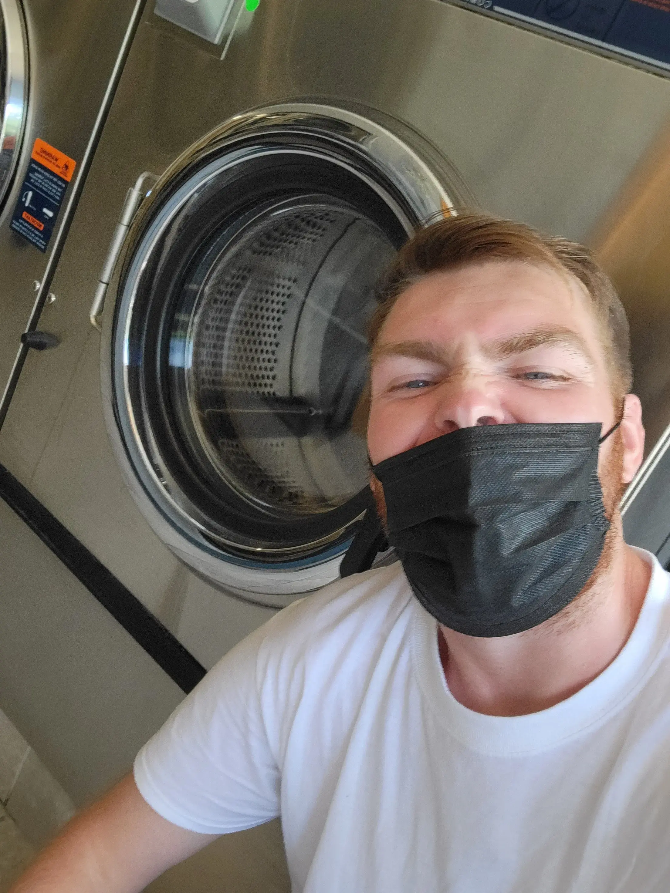 Wash-N-Spin Laundromat thumbnail 10