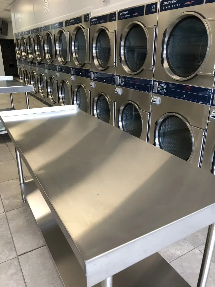 Wash-N-Spin Laundromat thumbnail 13