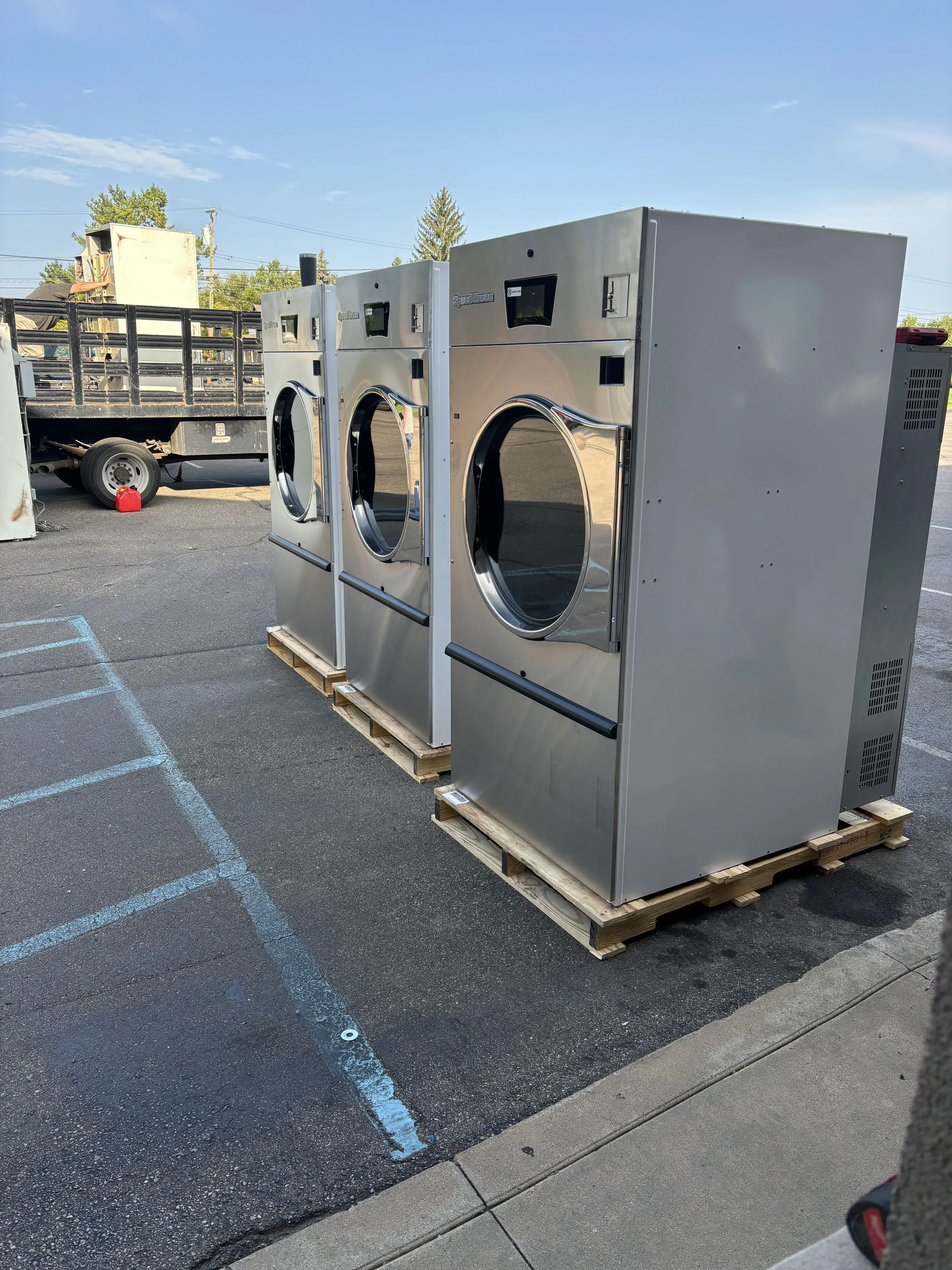 Wash N Time Laundromat thumbnail 14