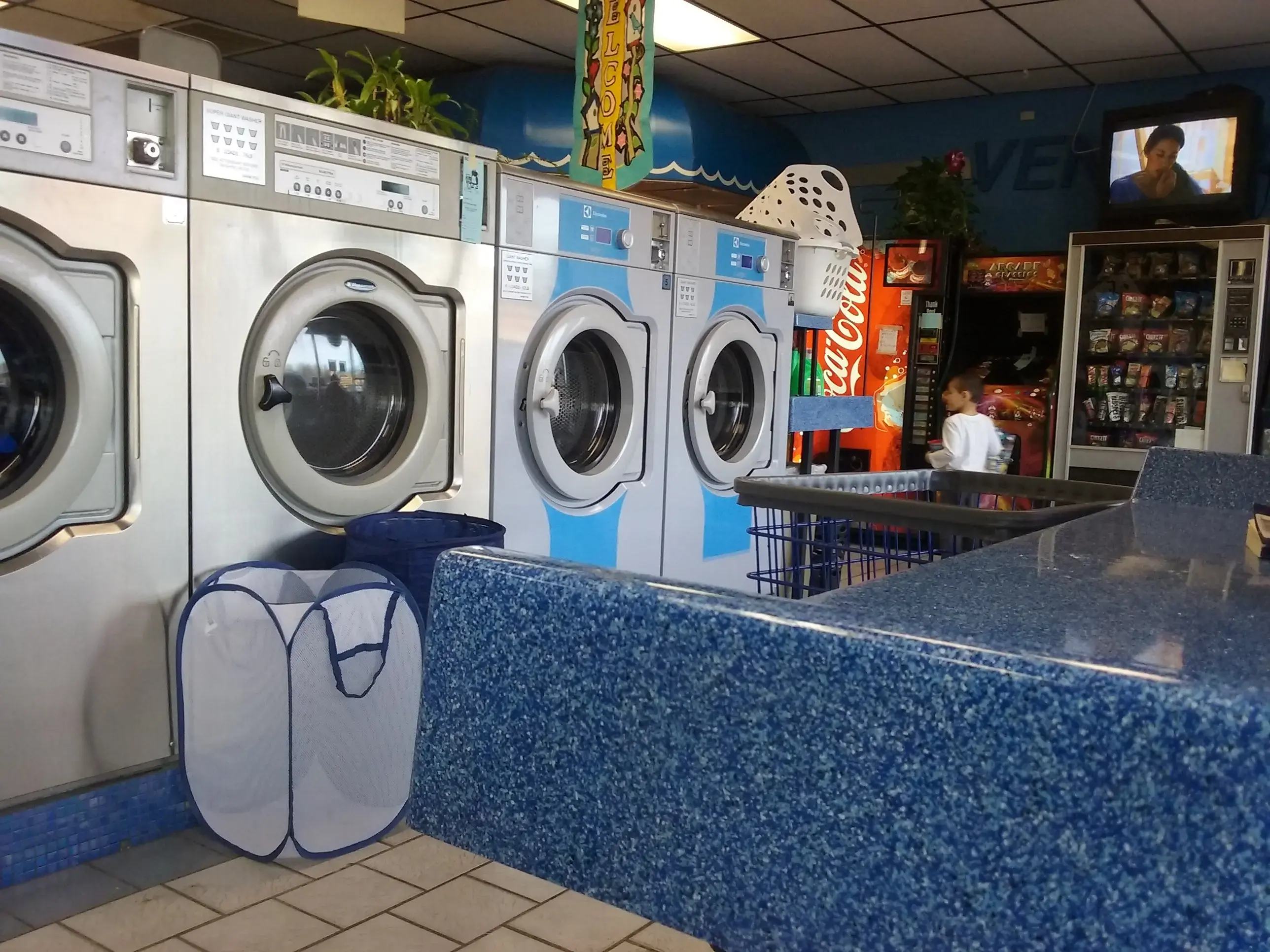 Wash-O-Mat Self Services Ldry location