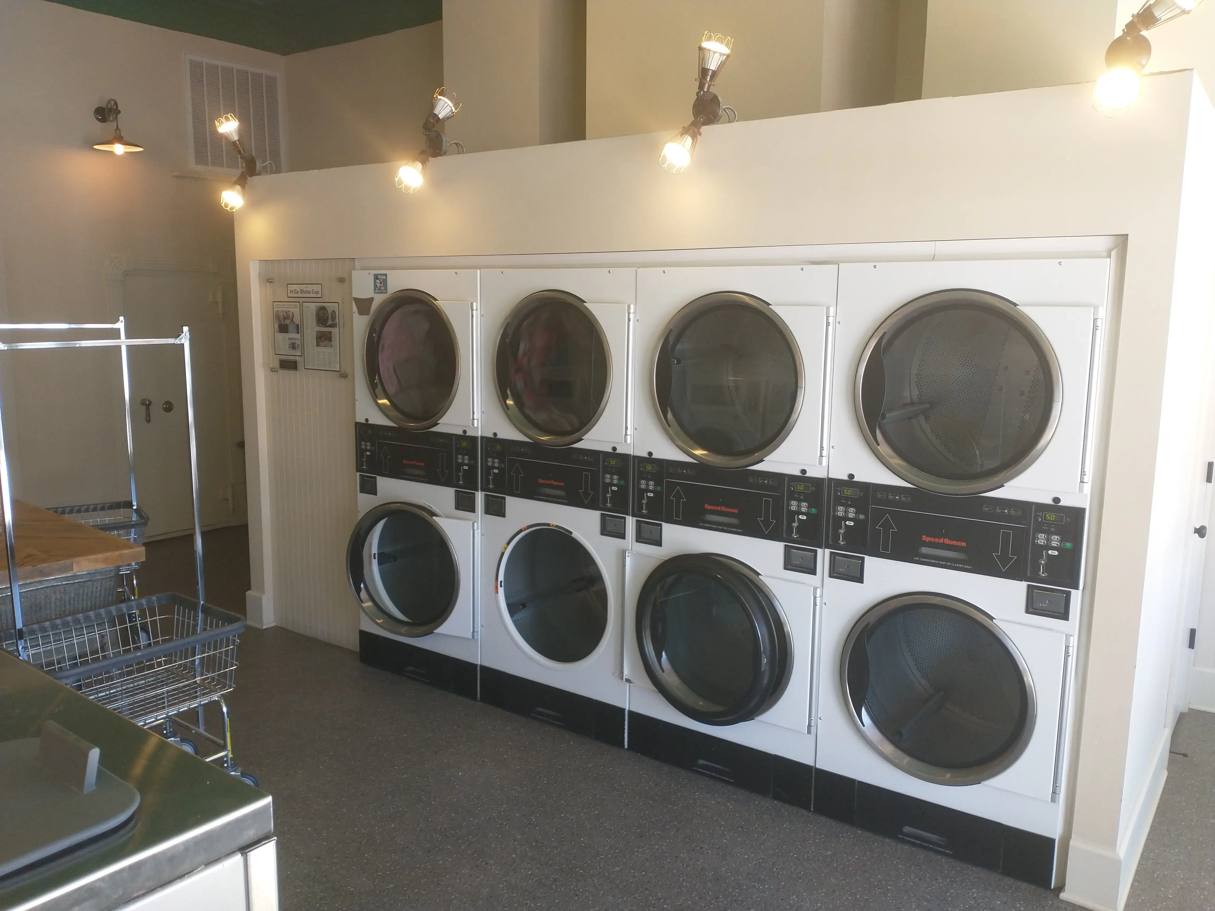 Wash O Rama Laundromat - Image 10