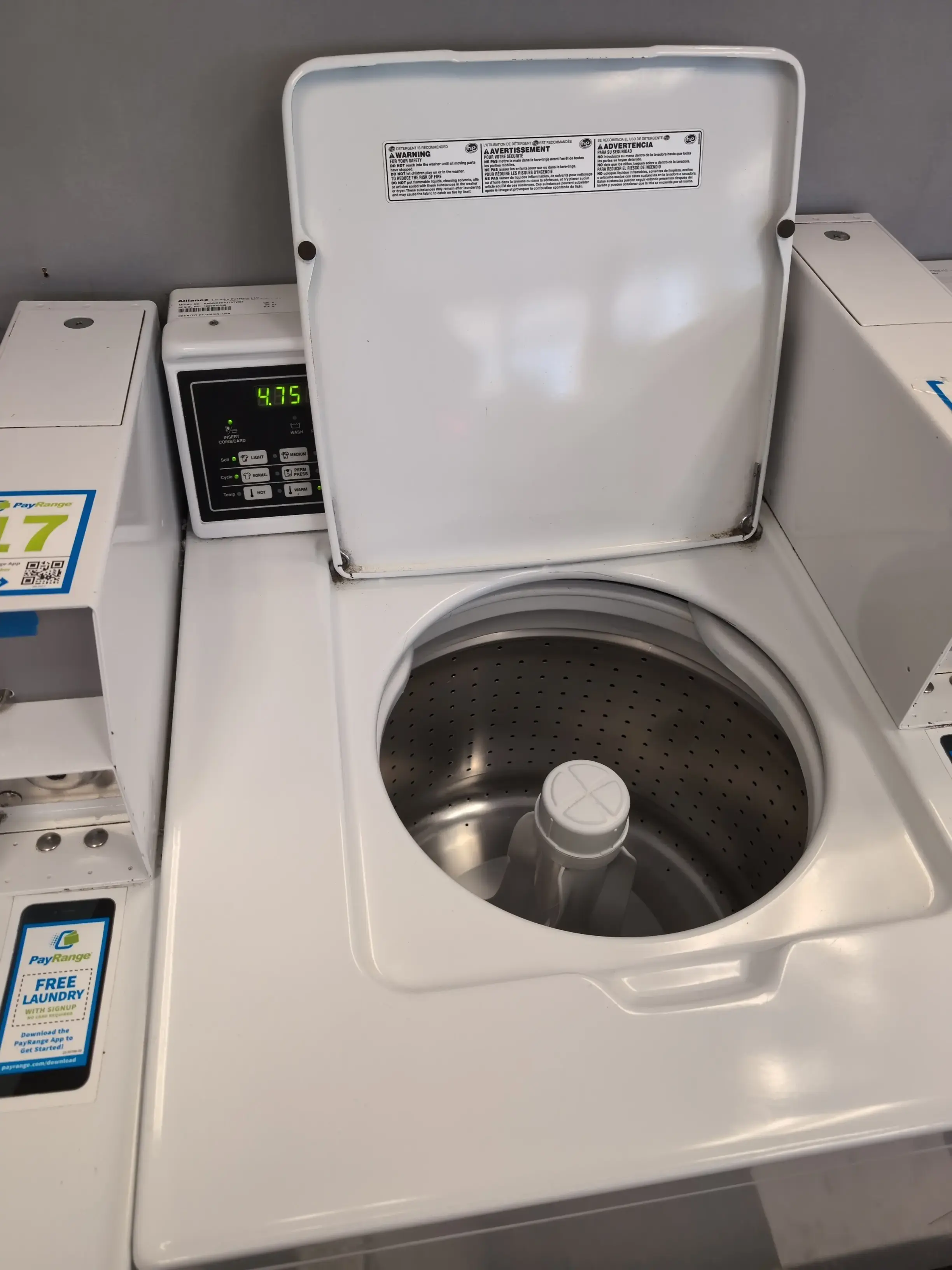 WASH on 14th Street - Image 9