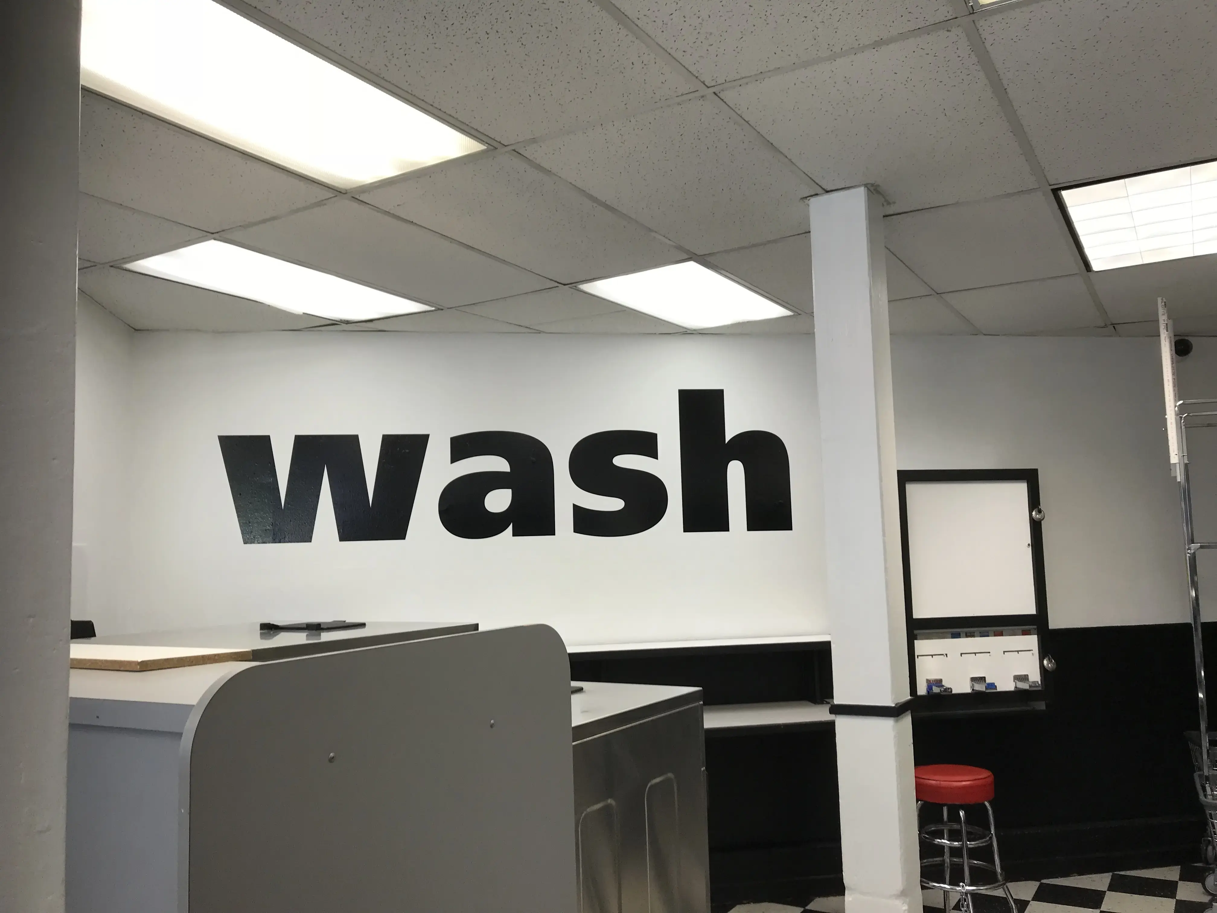 WASH on 14th Street thumbnail 14