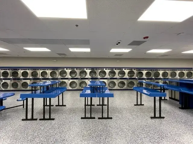Wash & Play Café Essex location