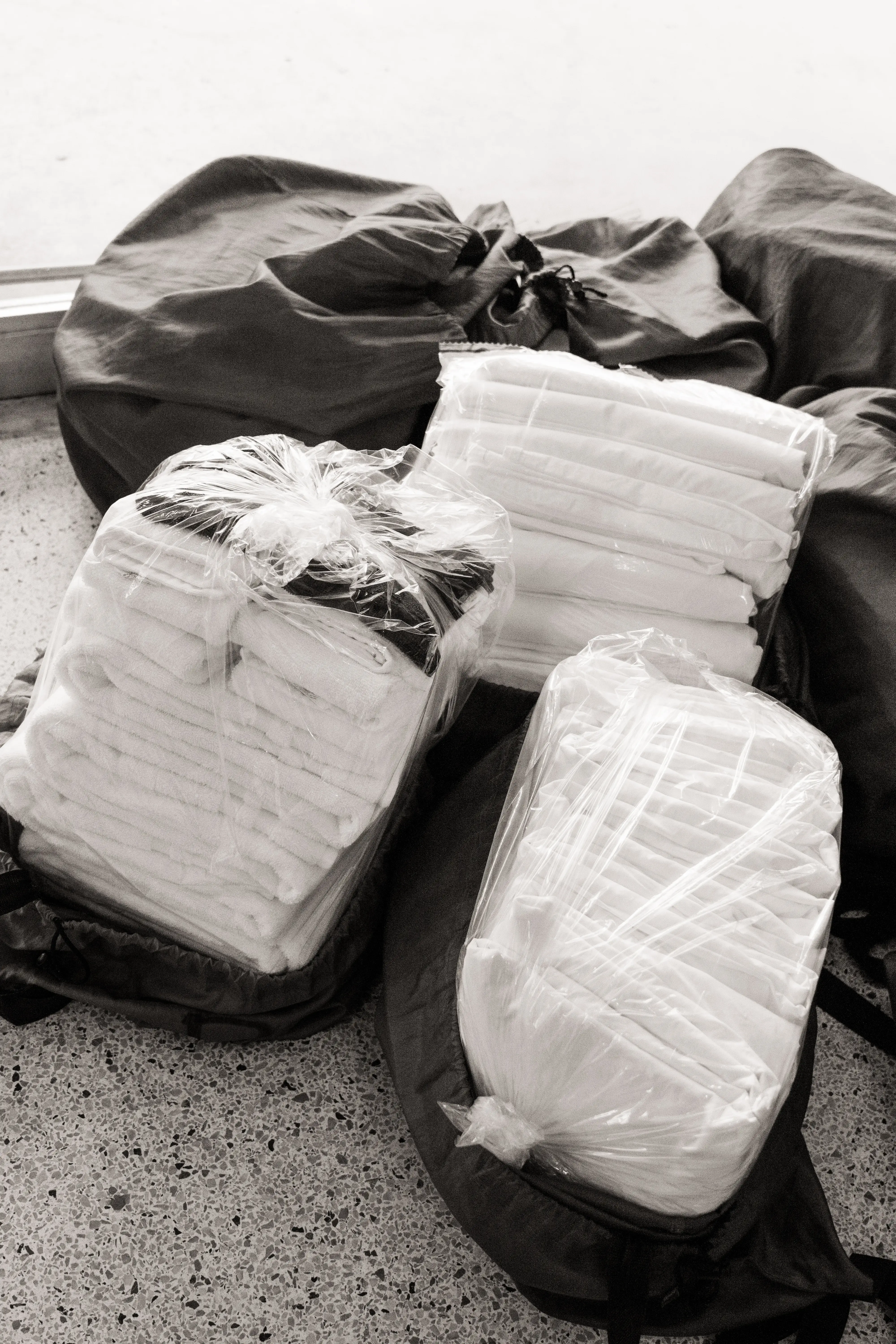 Wash & Roll Laundry - Image 5