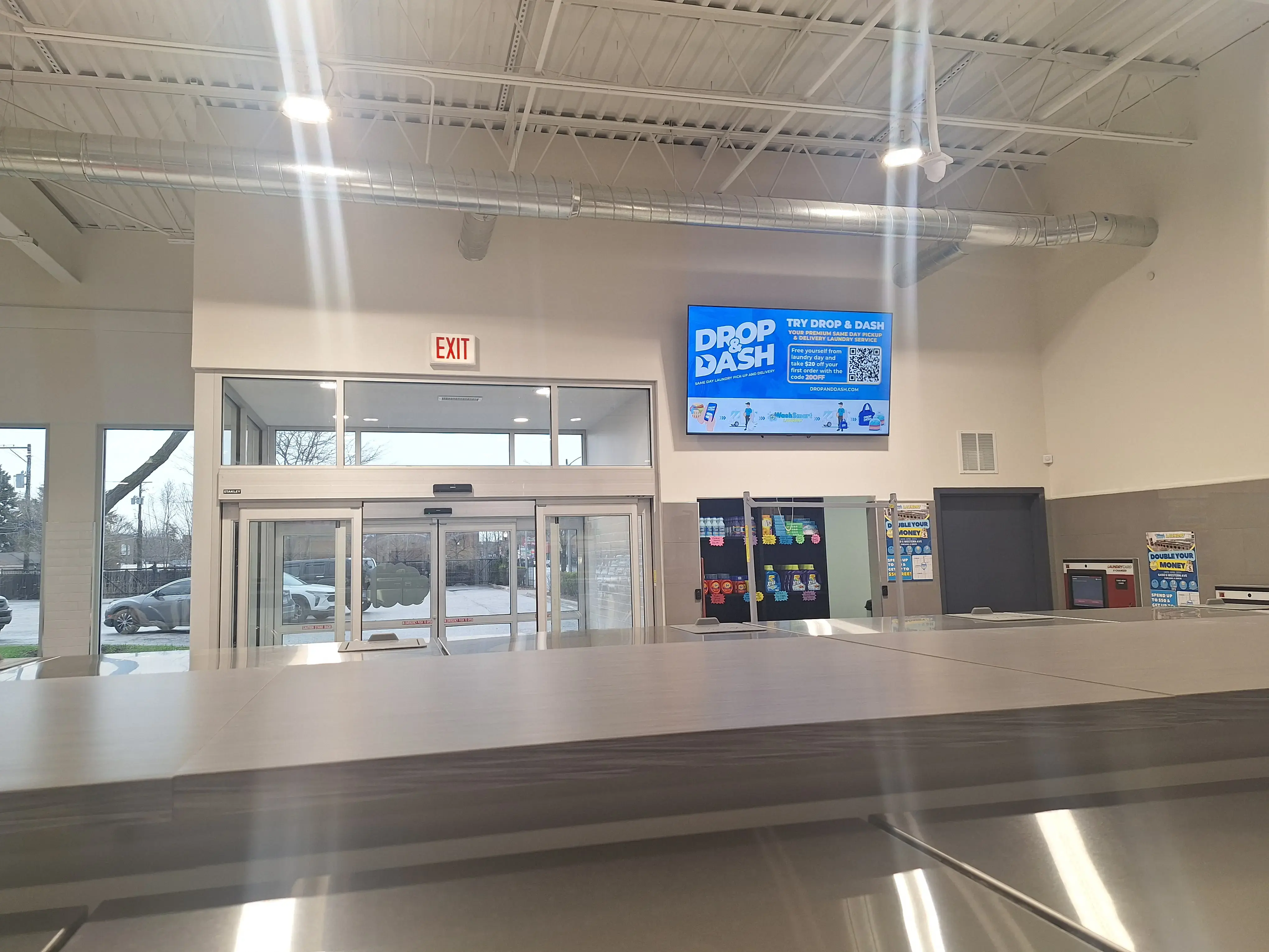 Wash Smart Laundry - Image 10