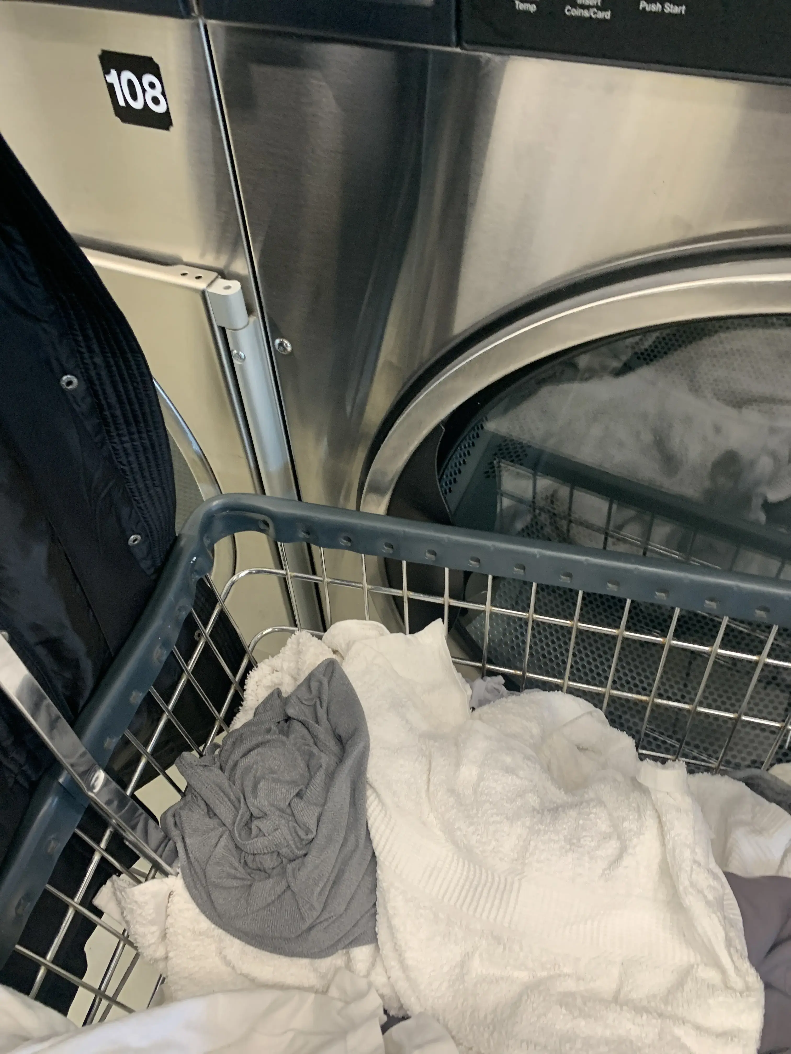 Wash Smart Laundry - Image 10