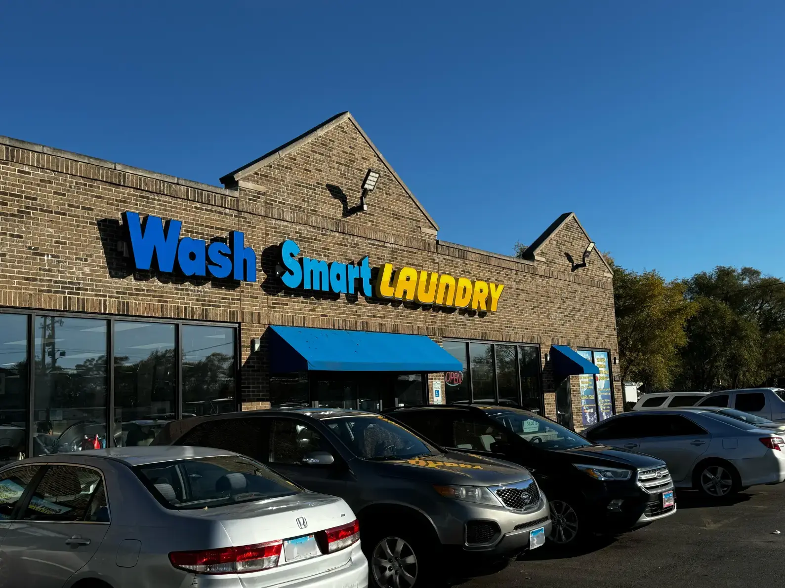 Wash Smart Laundry - Image 4