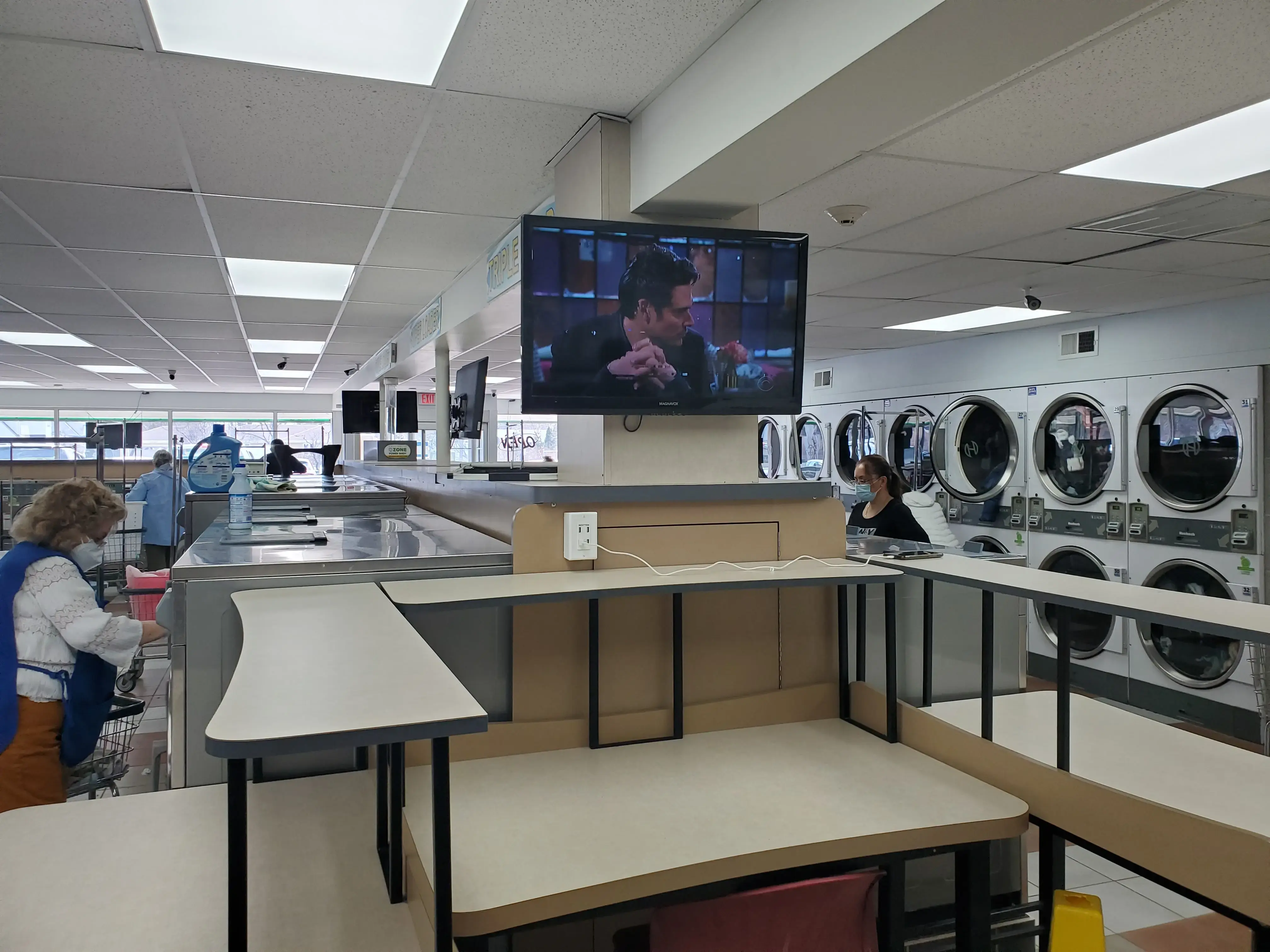 Wash Smart Laundry - Image 13