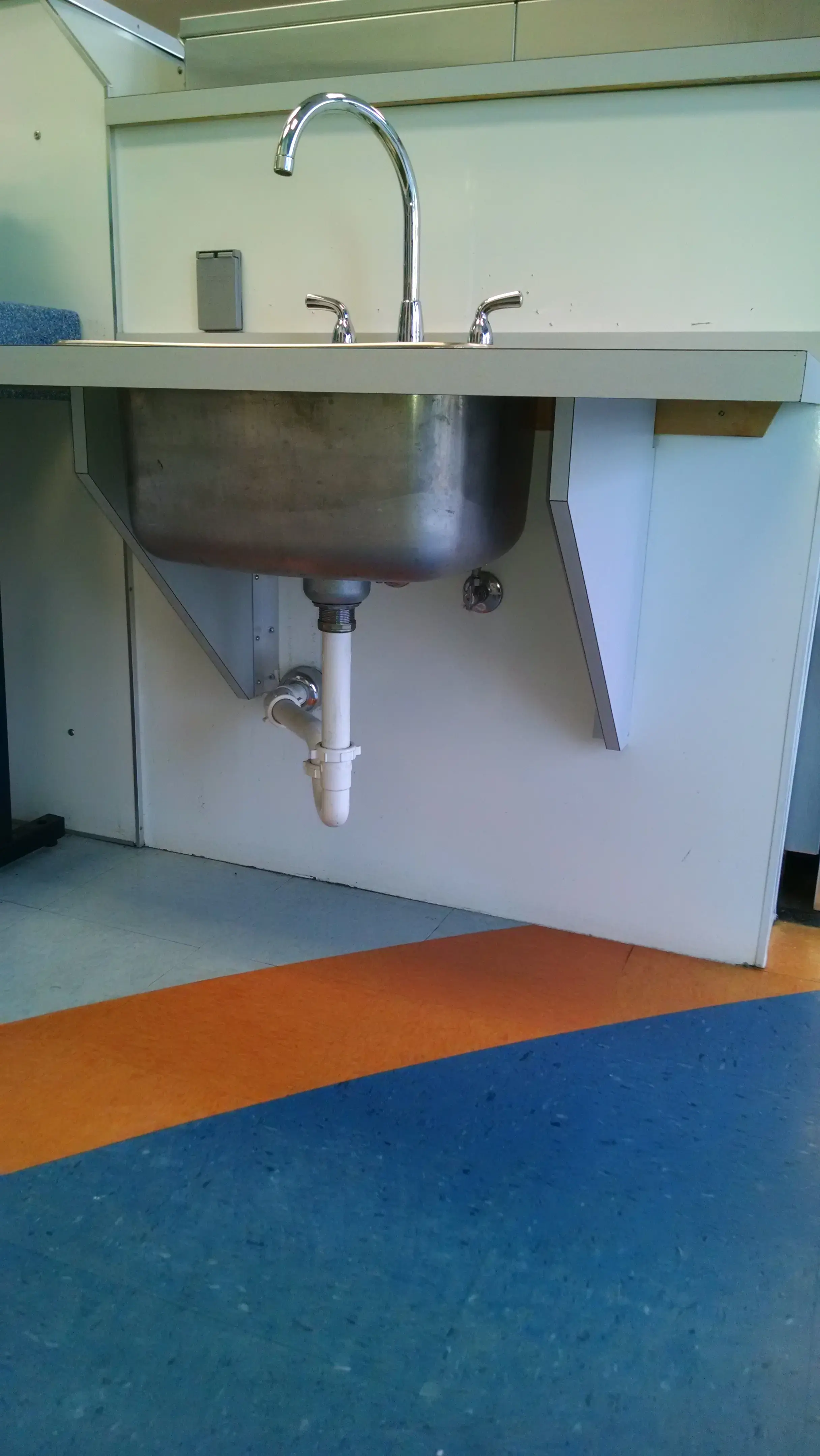Wash Smart Laundry - Image 15