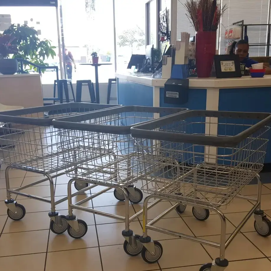 Wash & Spin Coin Laundry thumbnail 7