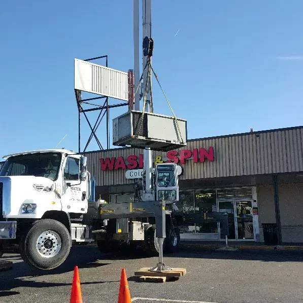 Wash & Spin Coin Laundry thumbnail 8