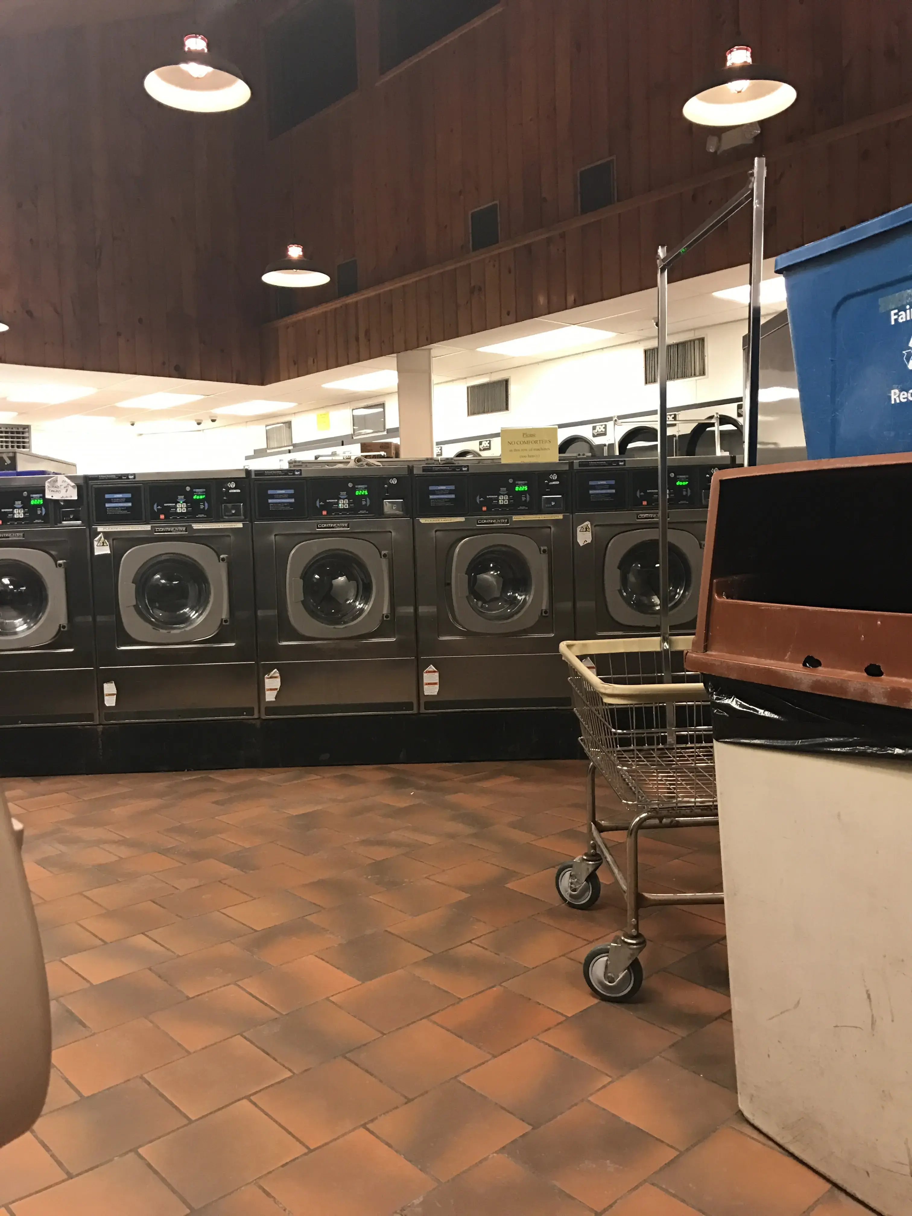 Wash Tub Laundry & Dry Cleaning - Image 5