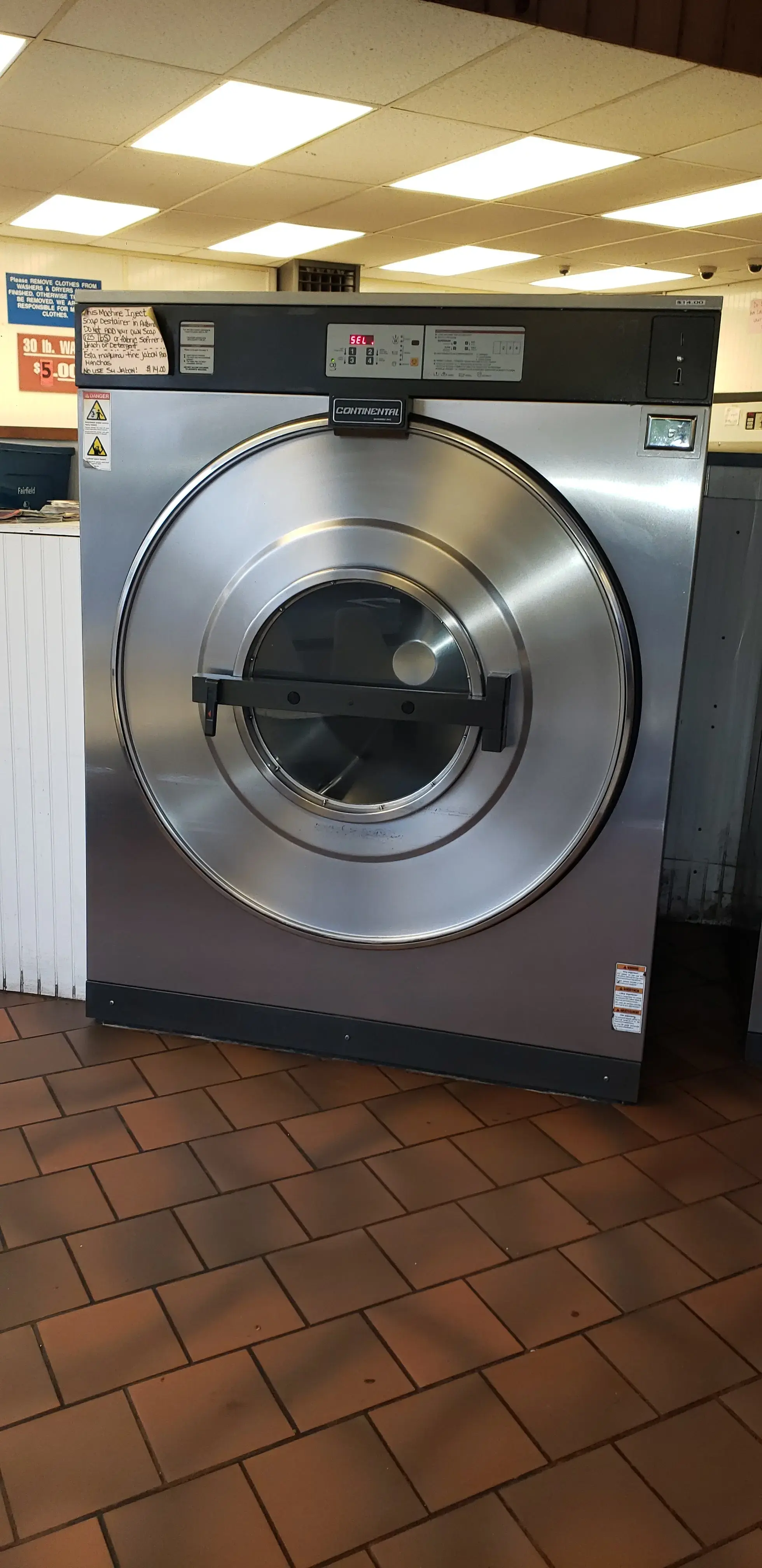 Wash Tub Laundry & Dry Cleaning - Image 18
